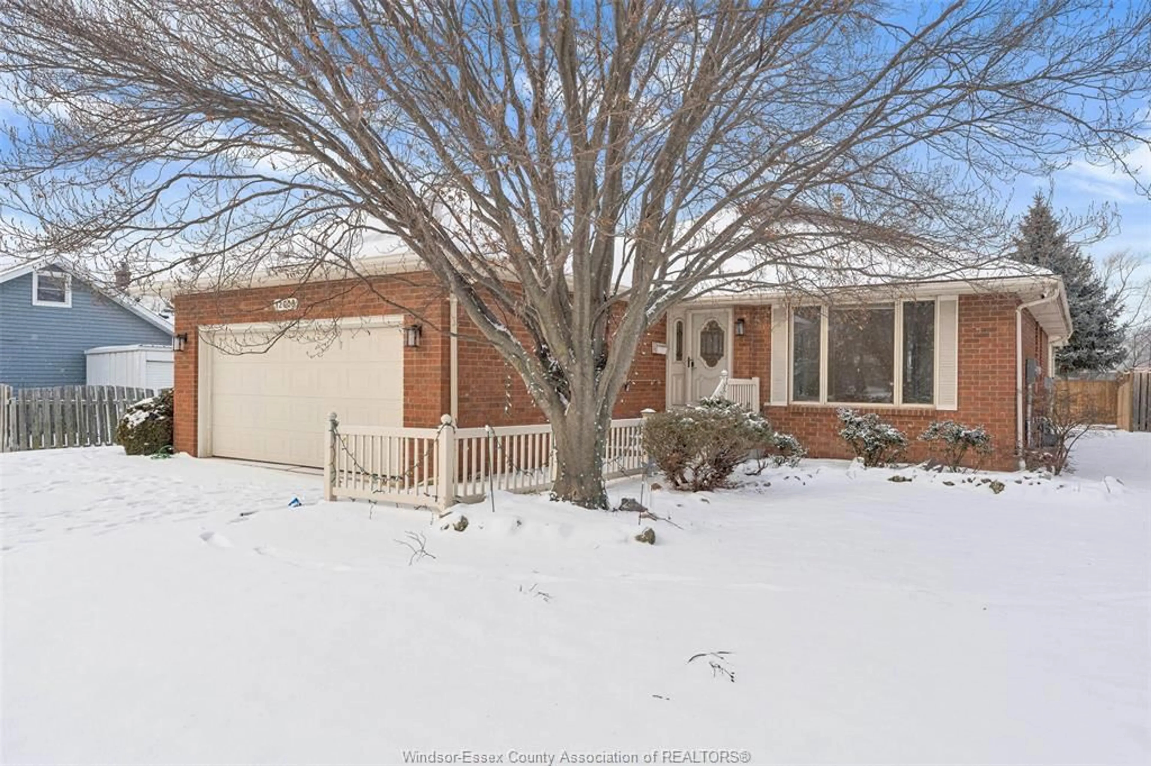 A pic from outside/outdoor area/front of a property/back of a property/a pic from drone, street for 12008 INTERSECTION, Tecumseh Ontario N8N 1R3