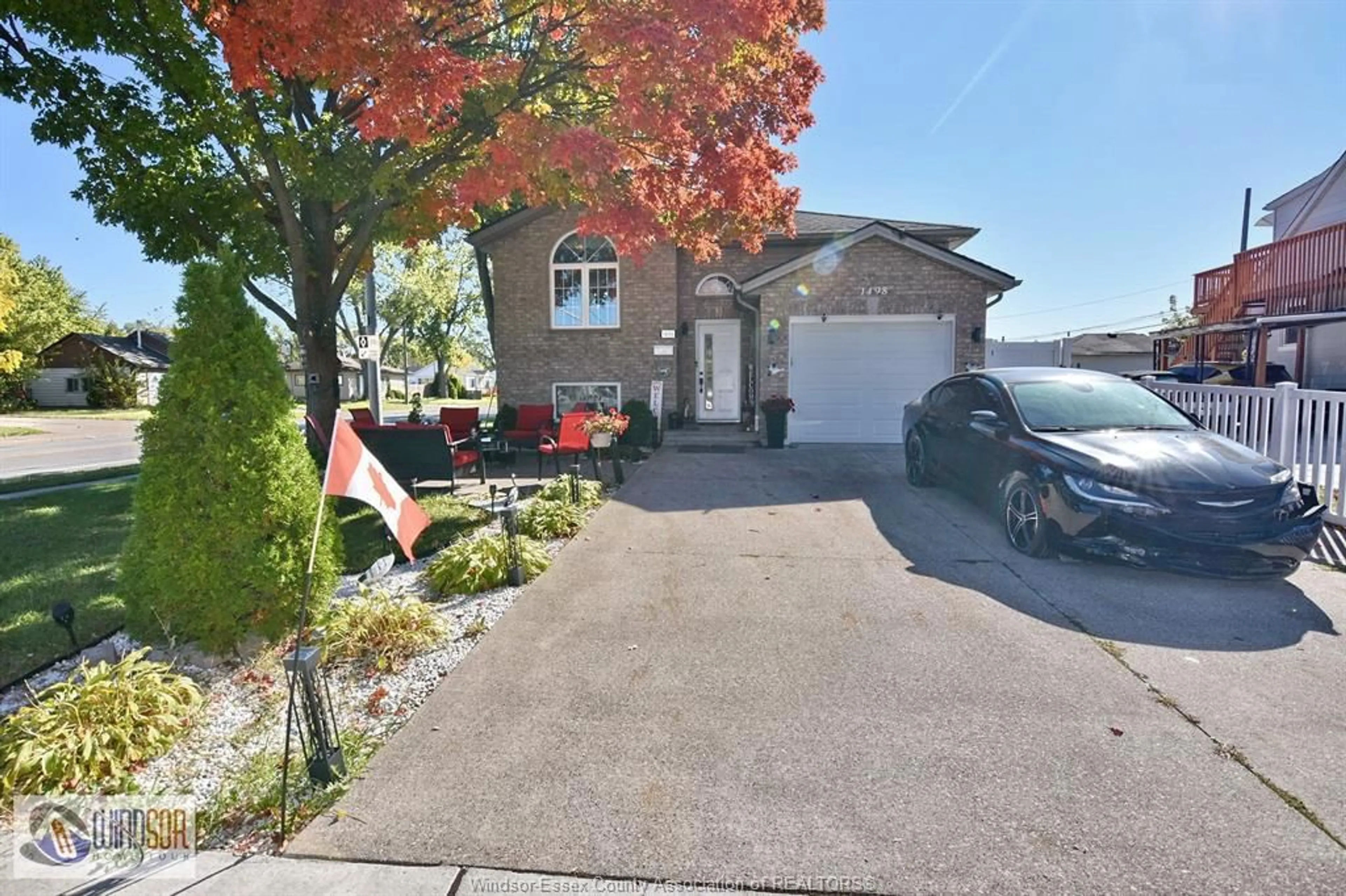 A pic from outside/outdoor area/front of a property/back of a property/a pic from drone, water/lake/river/ocean view for 1498 MARK, Windsor Ontario N9B 3G2