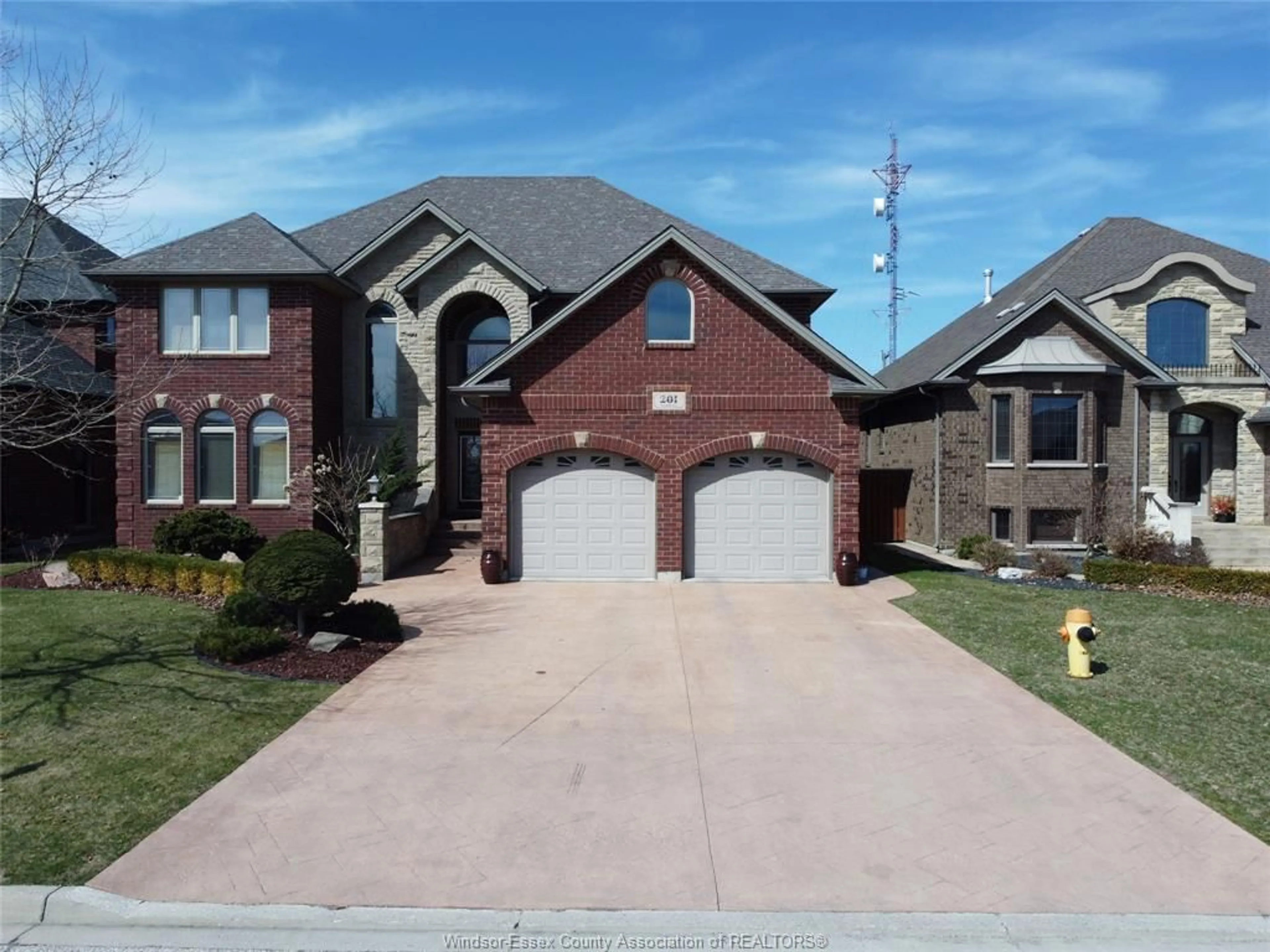 Home with brick exterior material, street for 201 ELLISON Ave, Leamington Ontario N8H 5J2