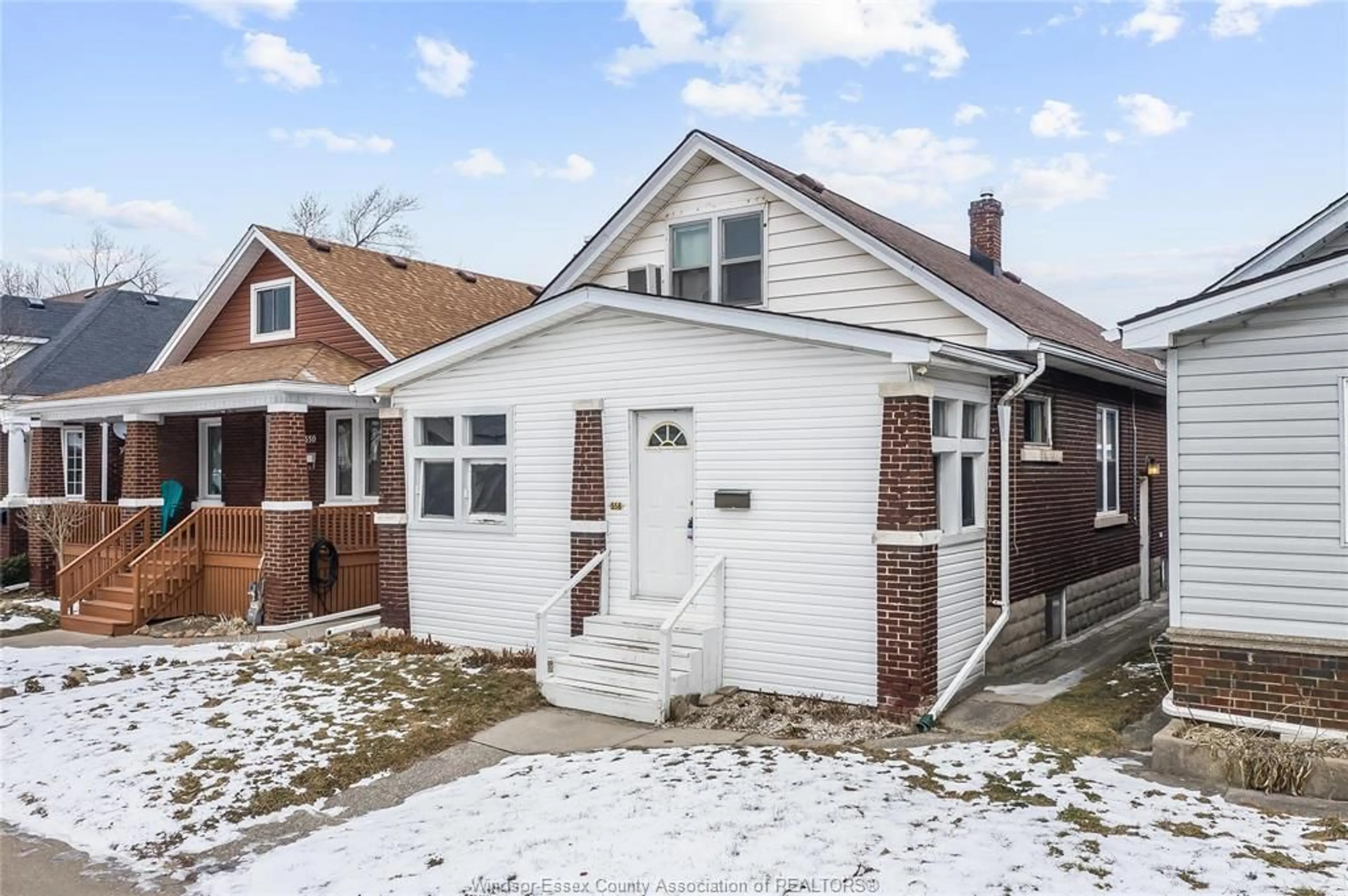 Home with brick exterior material, street for 558 JOSEPHINE, Windsor Ontario N9B2L1