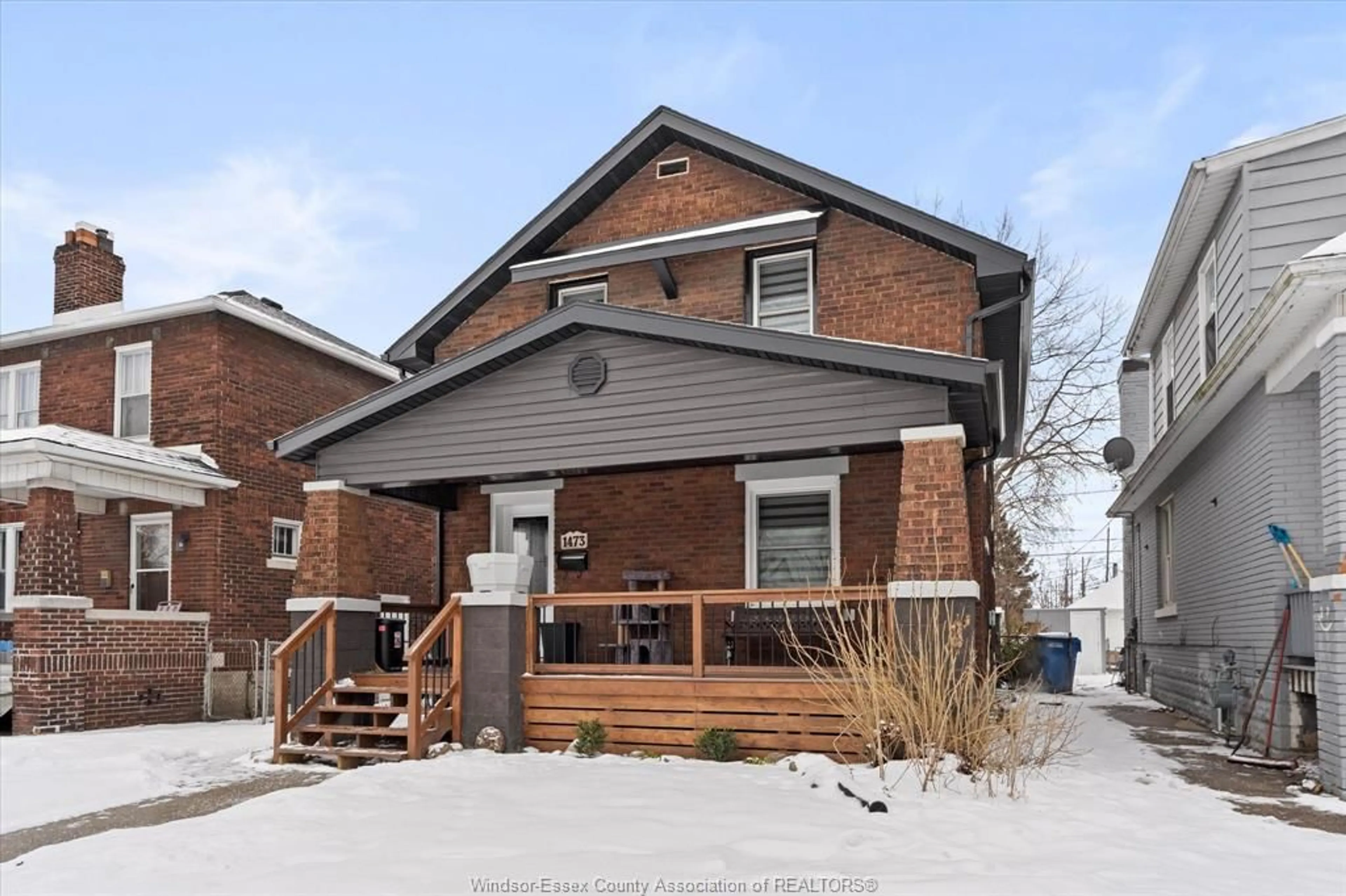 Home with brick exterior material, street for 1473 GILES Blvd, Windsor Ontario N9A 4H2