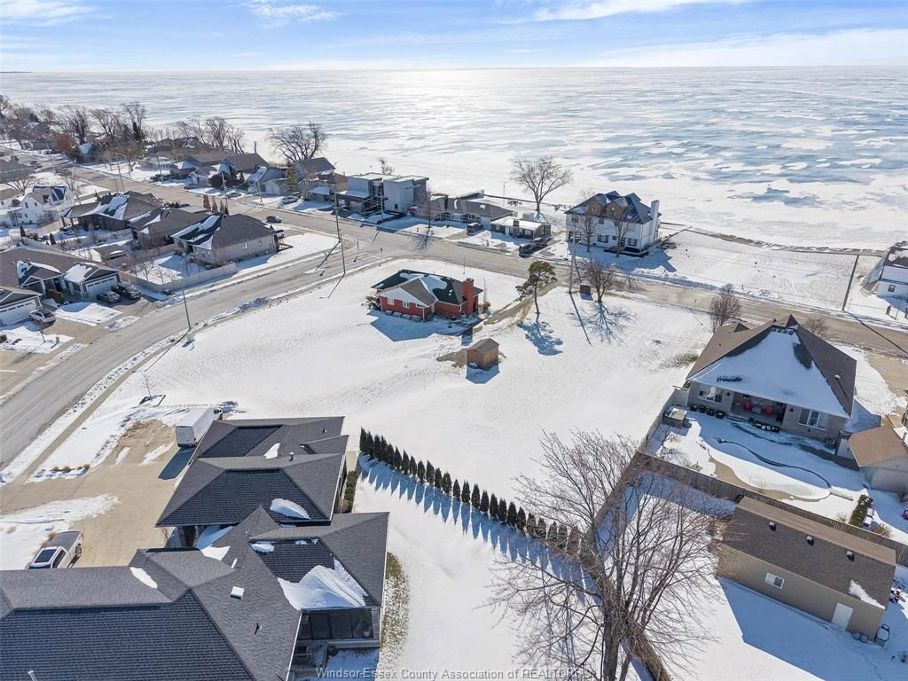 A pic from outside/outdoor area/front of a property/back of a property/a pic from drone, water/lake/river/ocean view for 205 ROBSON Rd, Leamington Ontario N8H 5R2