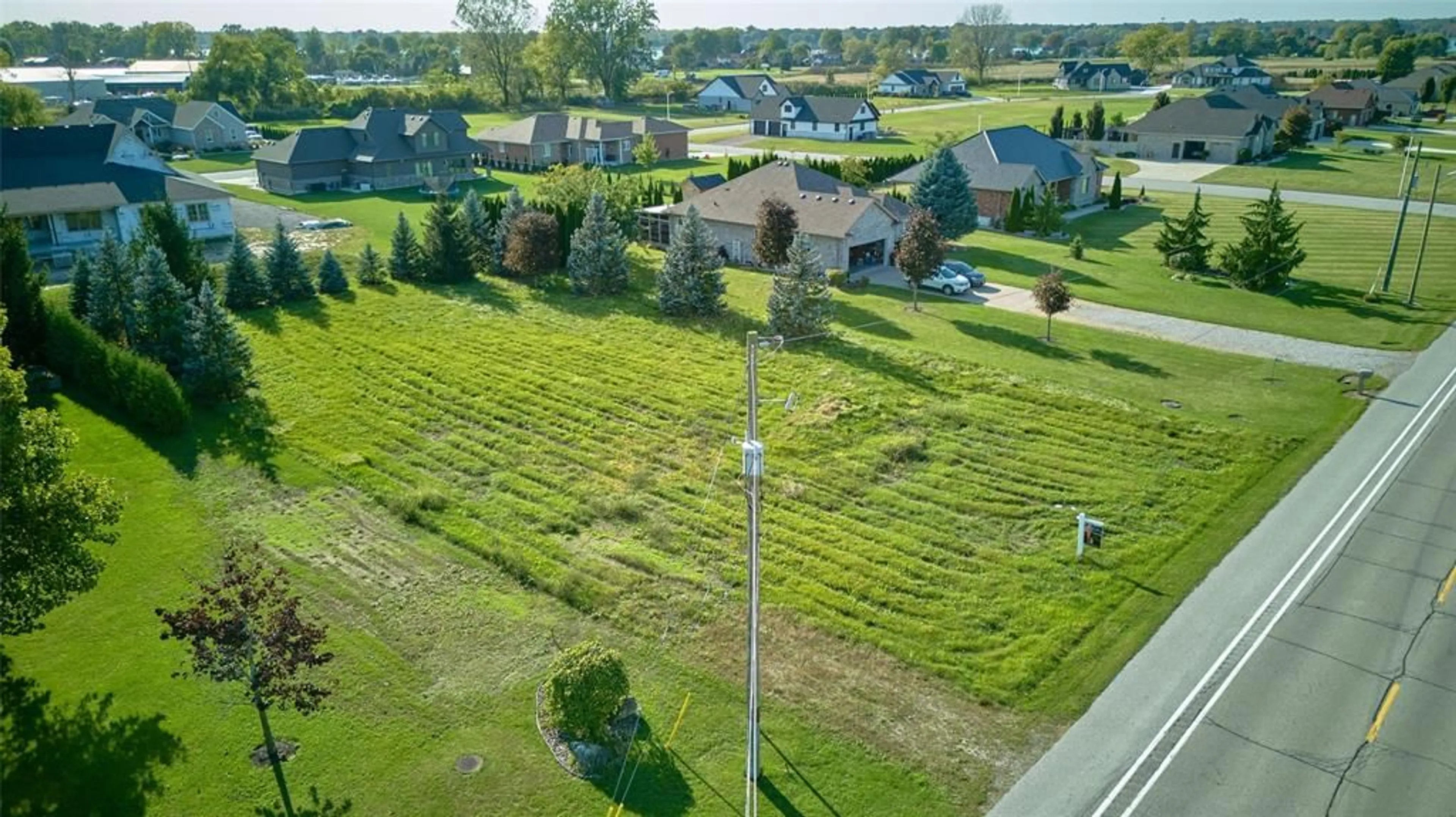 A pic from outside/outdoor area/front of a property/back of a property/a pic from drone, street for LOT 2 PLAN 788 ST CLAIR Pky, Port Lambton Ontario N0P 2B0