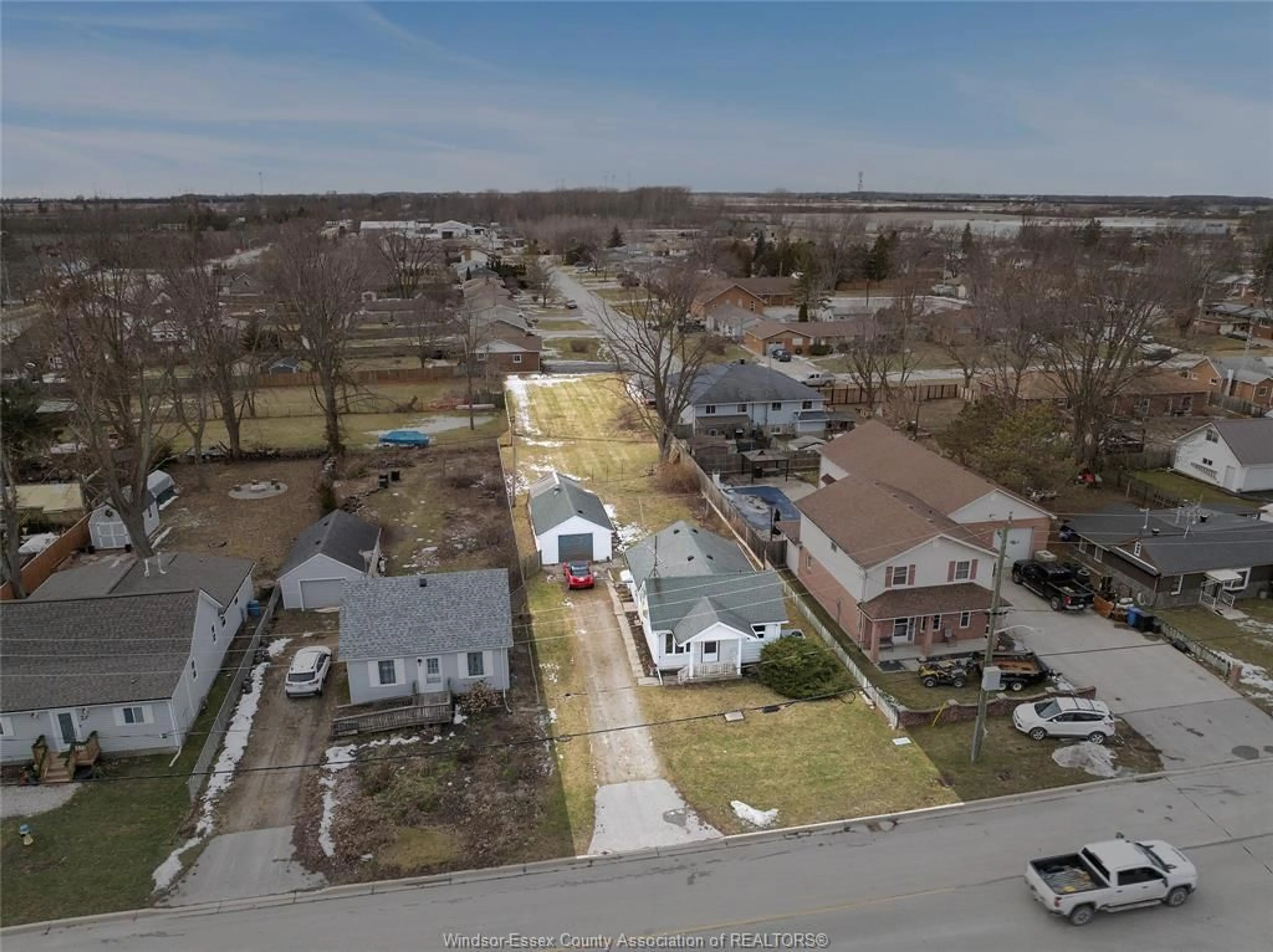 A pic from outside/outdoor area/front of a property/back of a property/a pic from drone, street for 39 Erie St., Harrow Ontario N0R 1G0