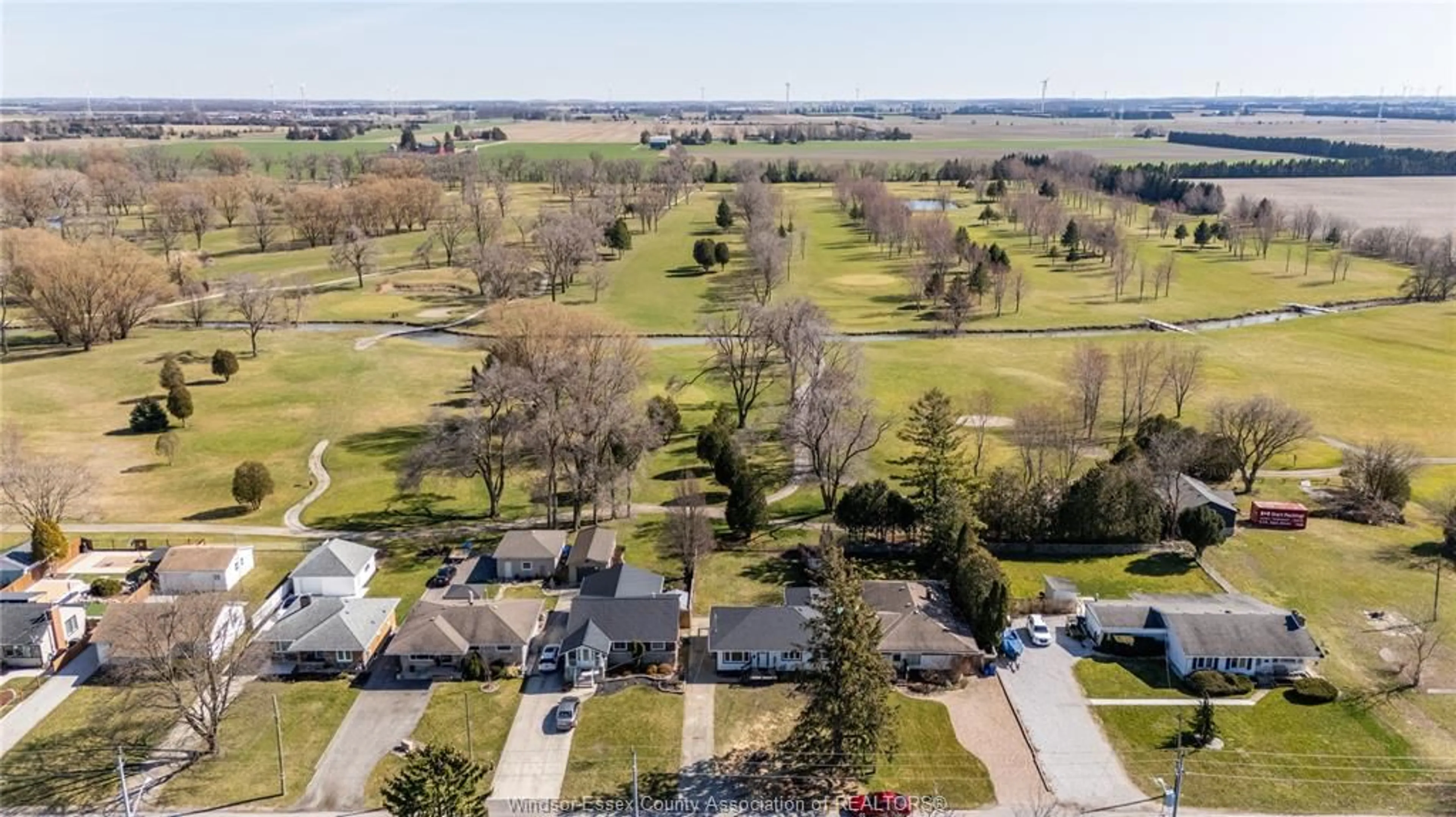 A pic from outside/outdoor area/front of a property/back of a property/a pic from drone, water/lake/river/ocean view for 416 INDIAN CREEK Dr, Chatham Ontario N7M 2E2