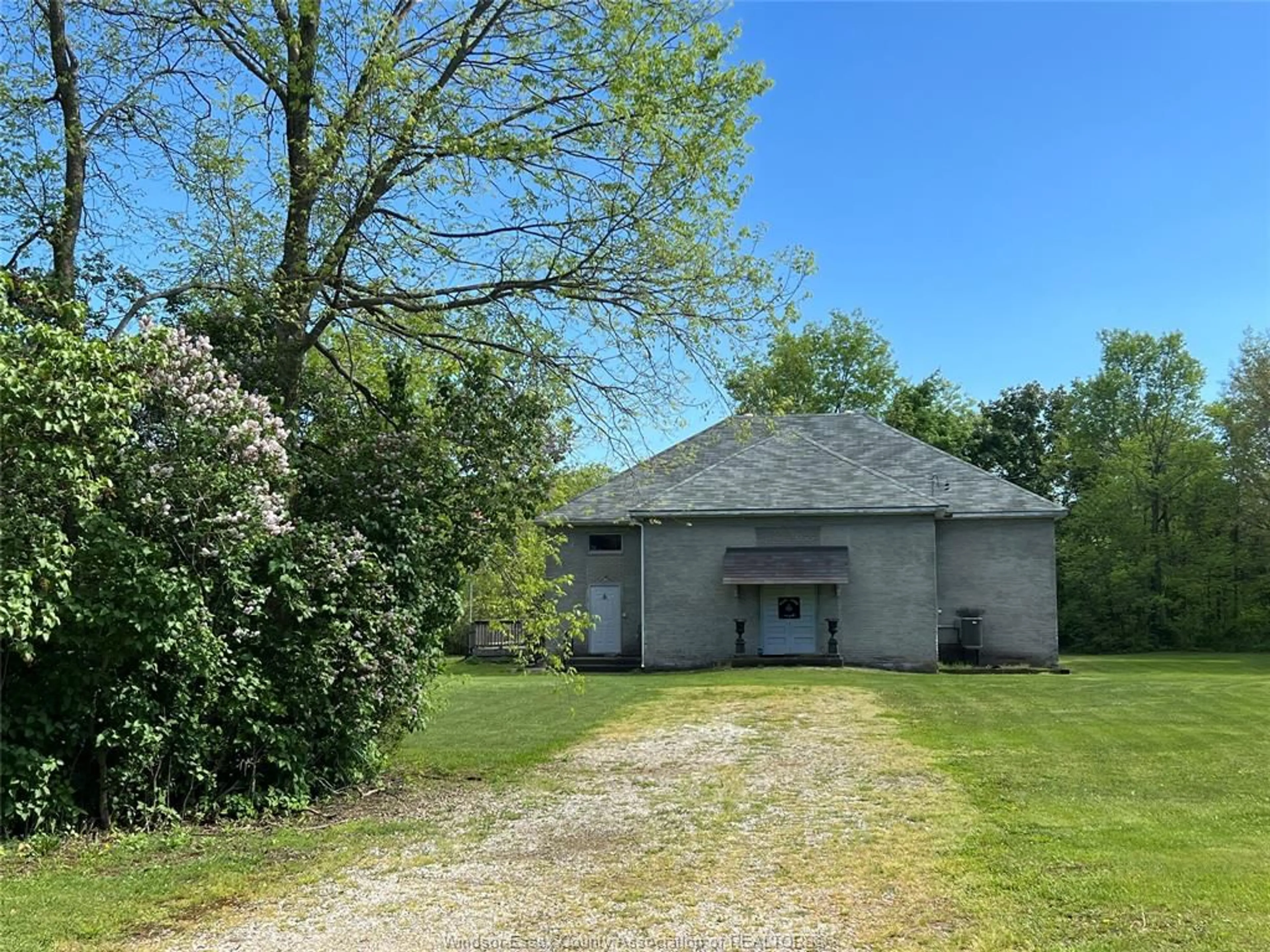 Shed for 84 East West Rd, Pelee Island Ontario N0R 1M0