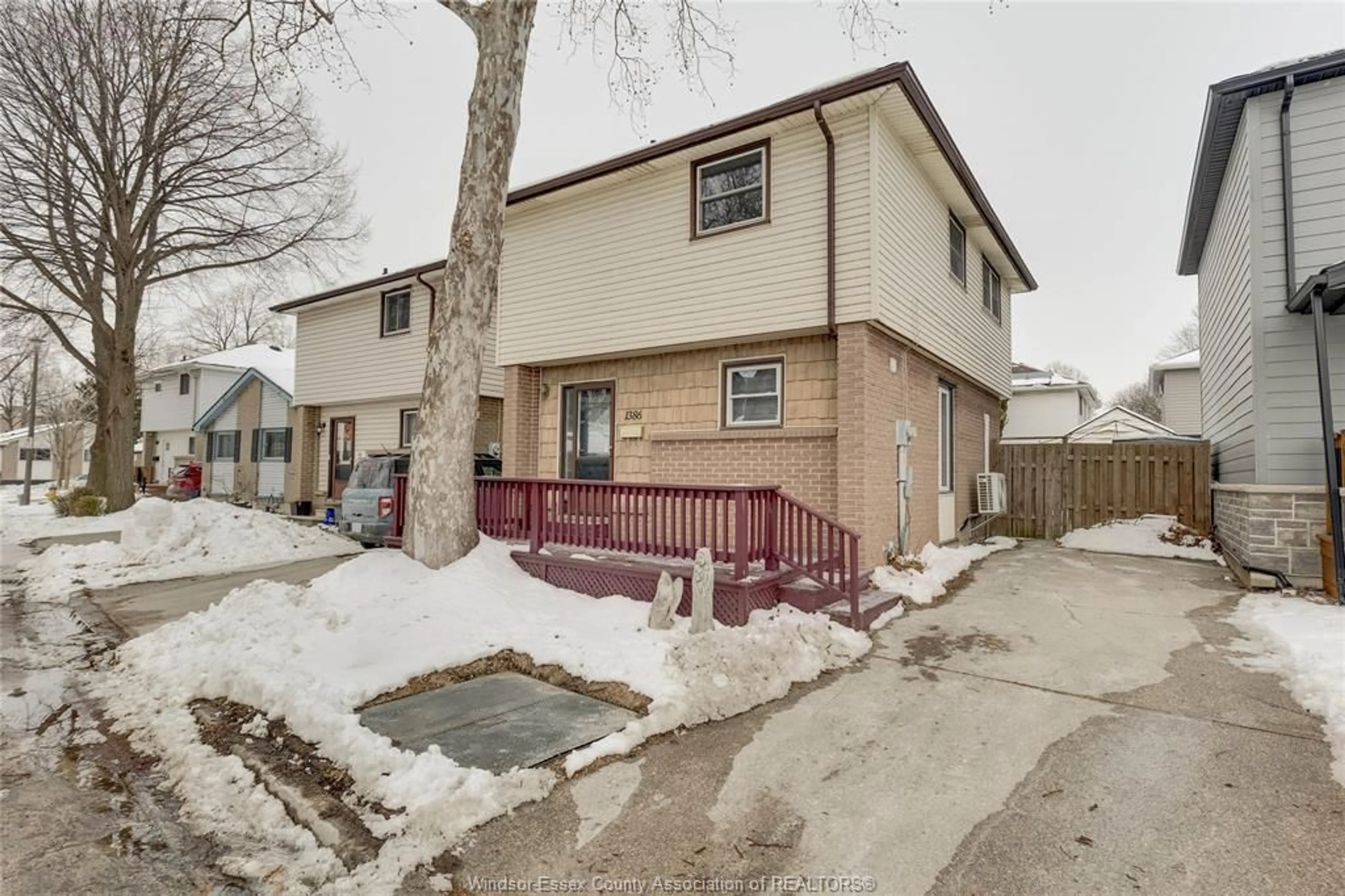 Unknown for 1386 Copperfield Pl, Windsor Ontario N8S 4H1