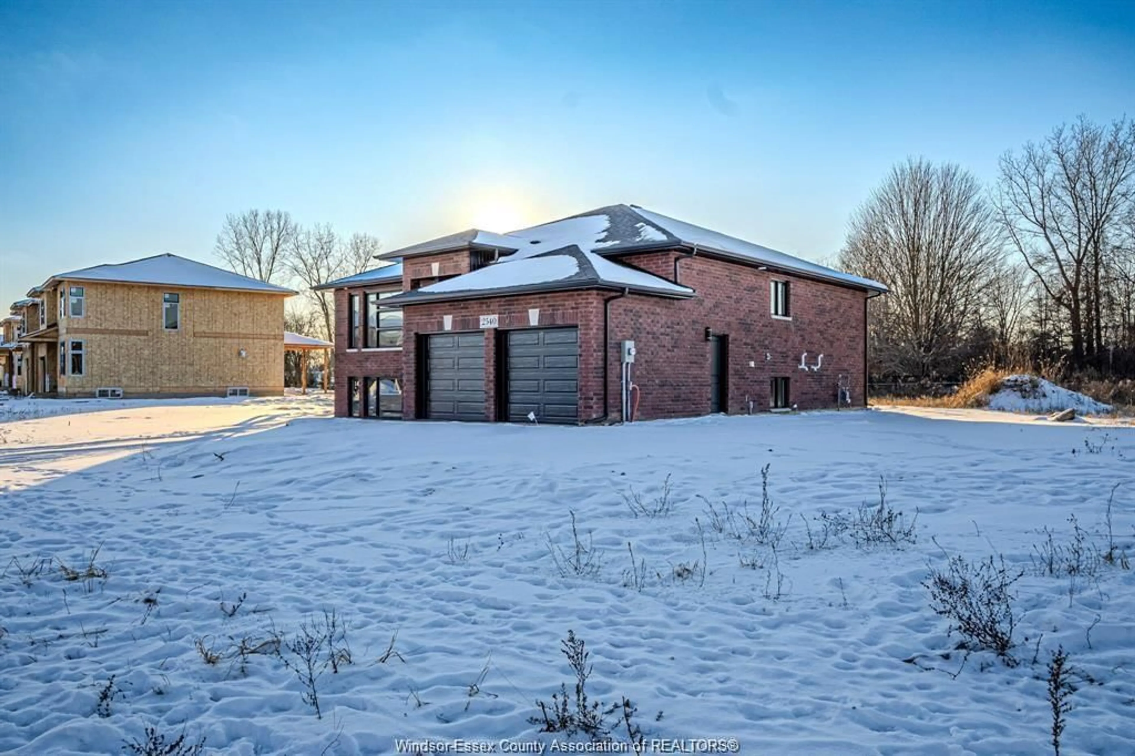 A pic from outside/outdoor area/front of a property/back of a property/a pic from drone, building for LOT 7 MAYFAIR, LaSalle Ontario N9J 2M6