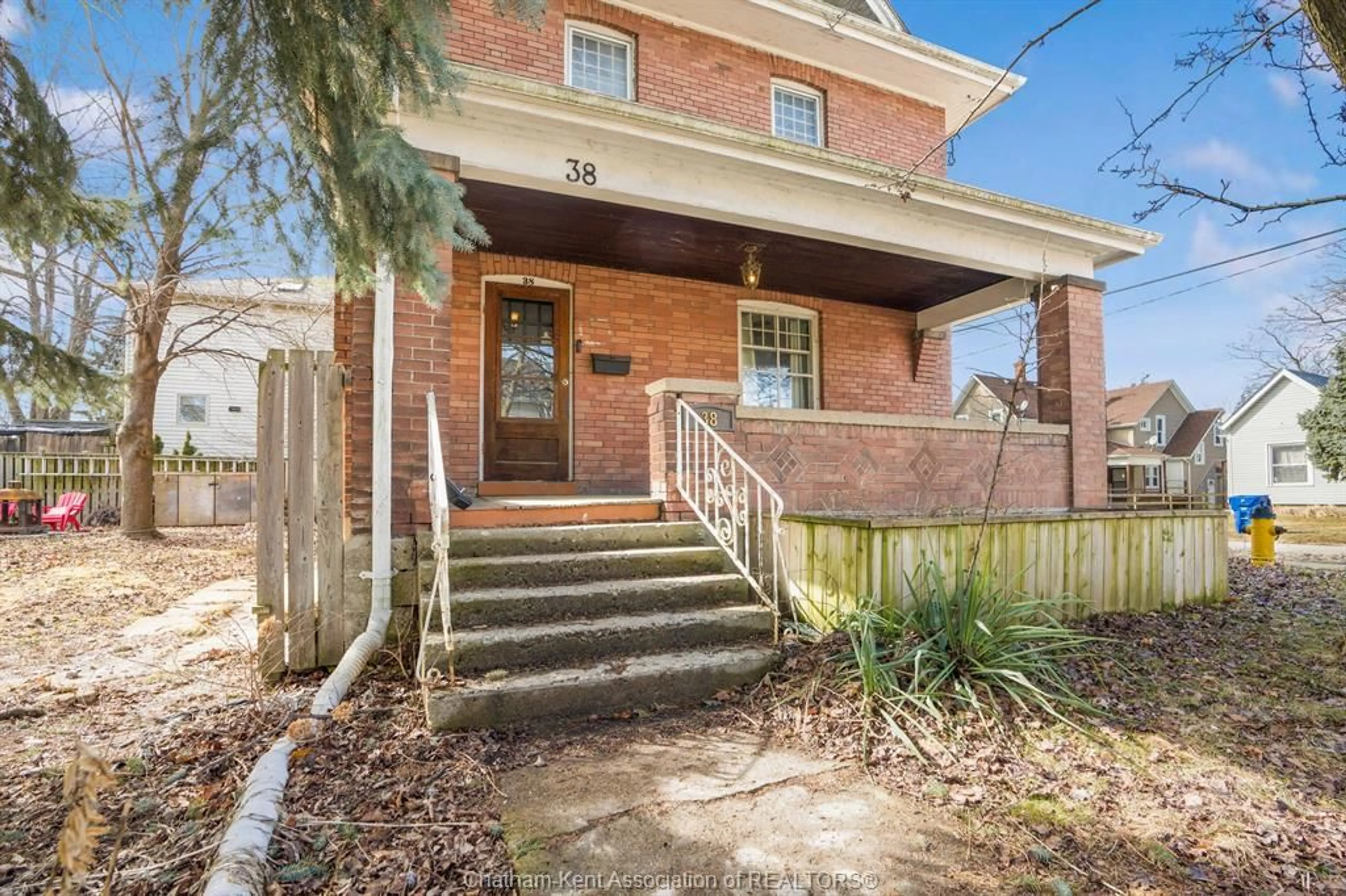 Home with brick exterior material, street for 38 Pitt St, Chatham Ontario N7L3C4