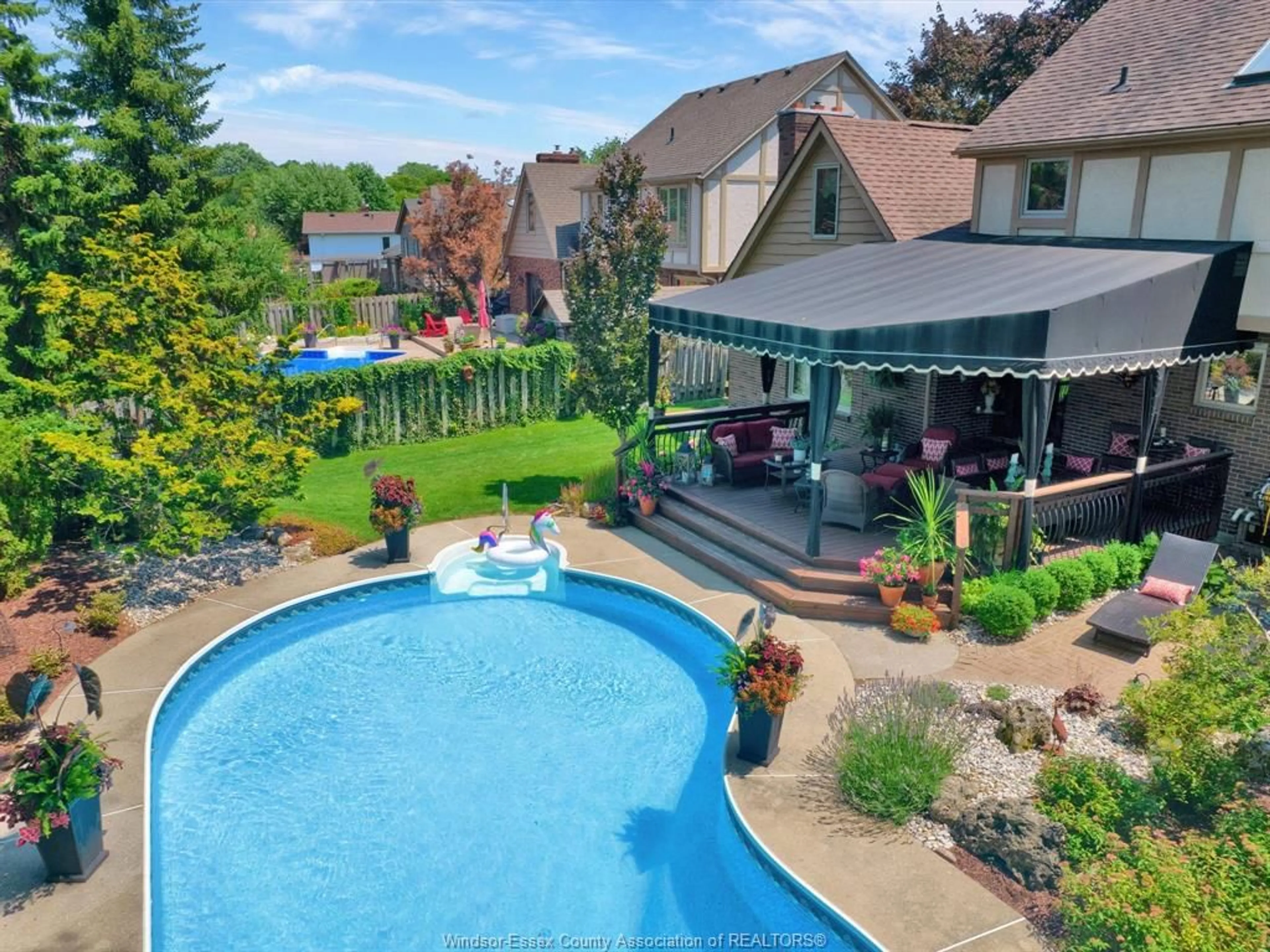 A pic from outside/outdoor area/front of a property/back of a property/a pic from drone, water/lake/river/ocean view for 1190 BEALS, Windsor Ontario N9E 4A4