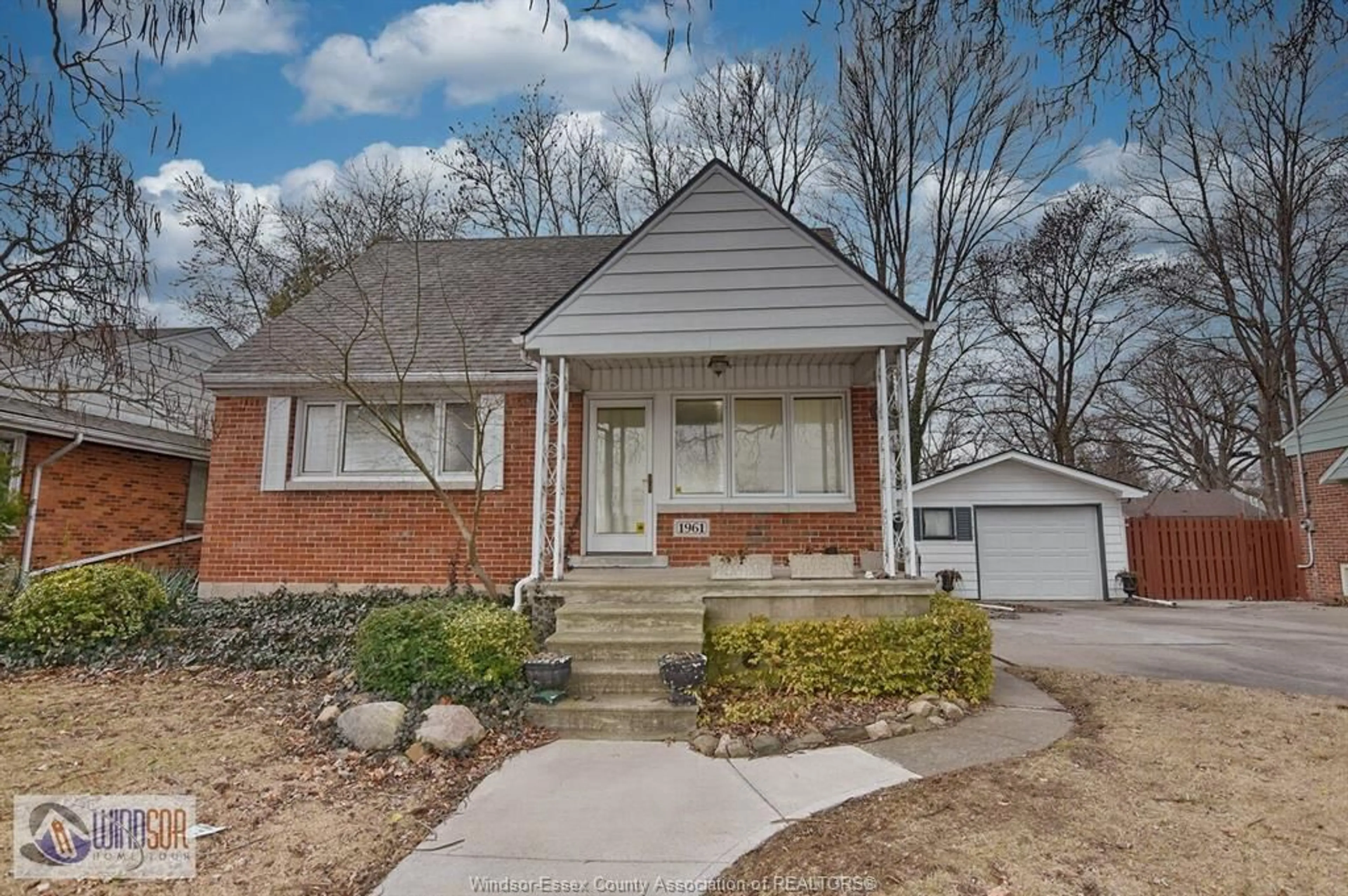 Home with brick exterior material, street for 1961 OLIVE Rd, Windsor Ontario N8T 1R4