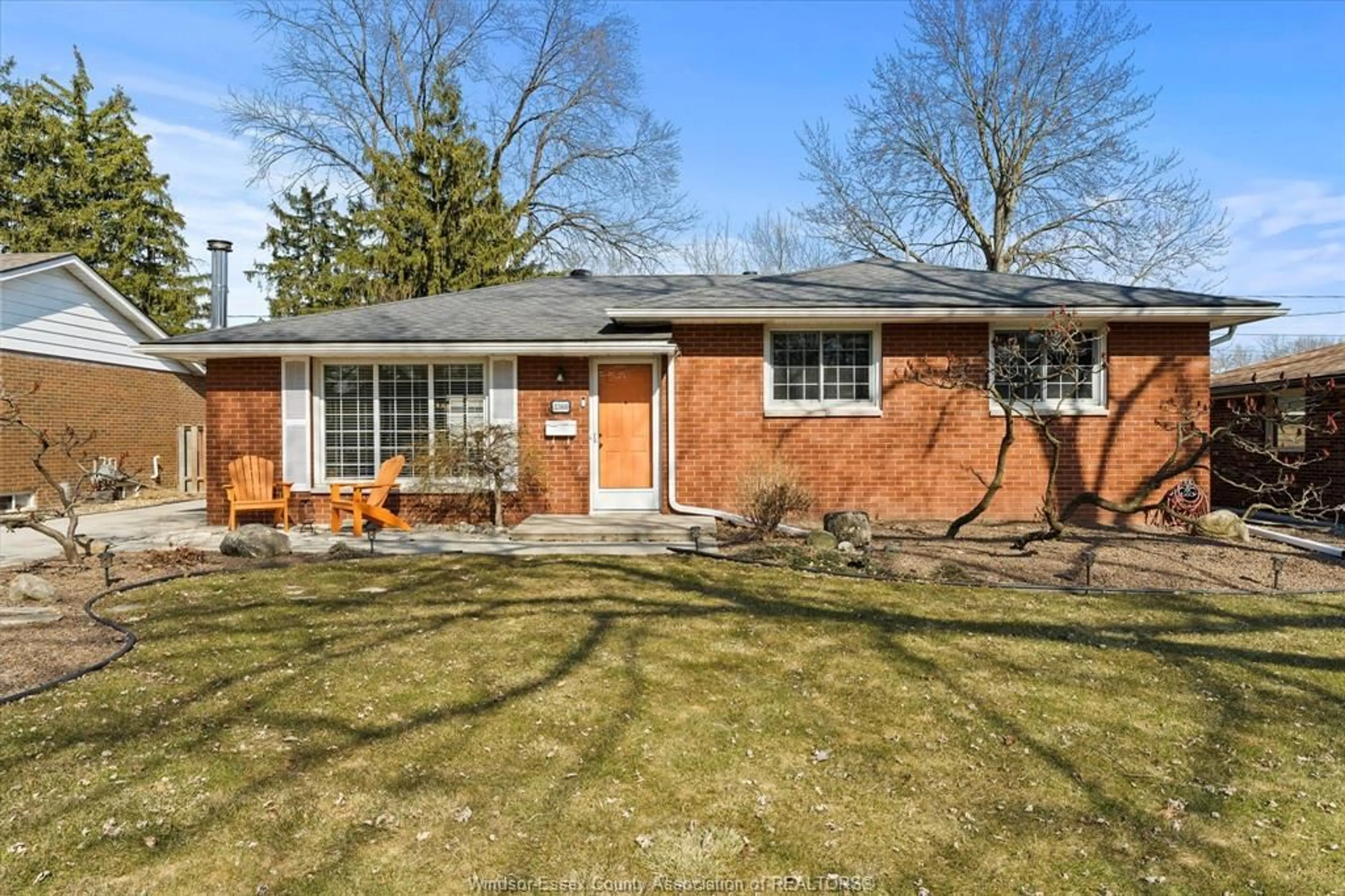 Home with brick exterior material, street for 3360 RANKIN Ave, Windsor Ontario N9E 3C1