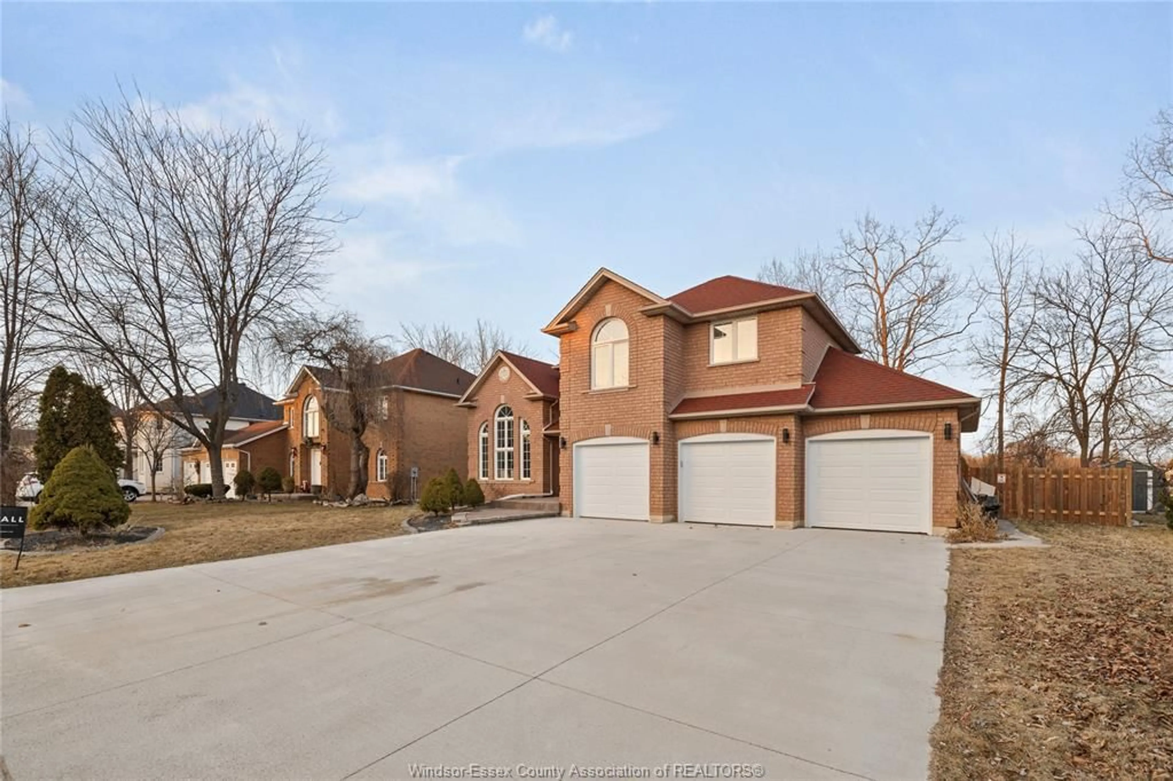 Home with brick exterior material, street for 3522 WHITESIDE Dr, Windsor Ontario N9E 4P5