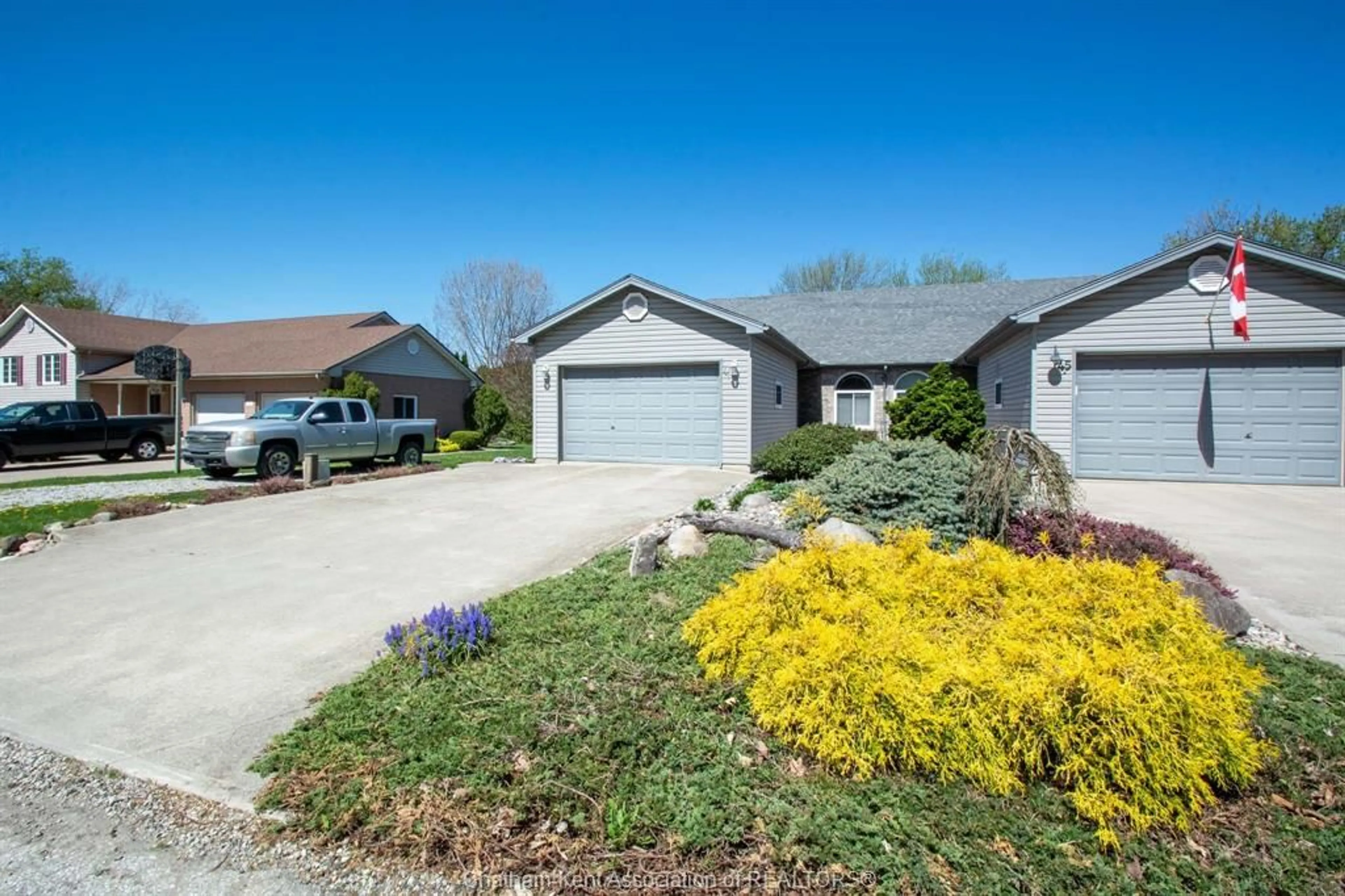 A pic from outside/outdoor area/front of a property/back of a property/a pic from drone, street for 45 B Tiffany St, Ridgetown Ontario N0P 2C0