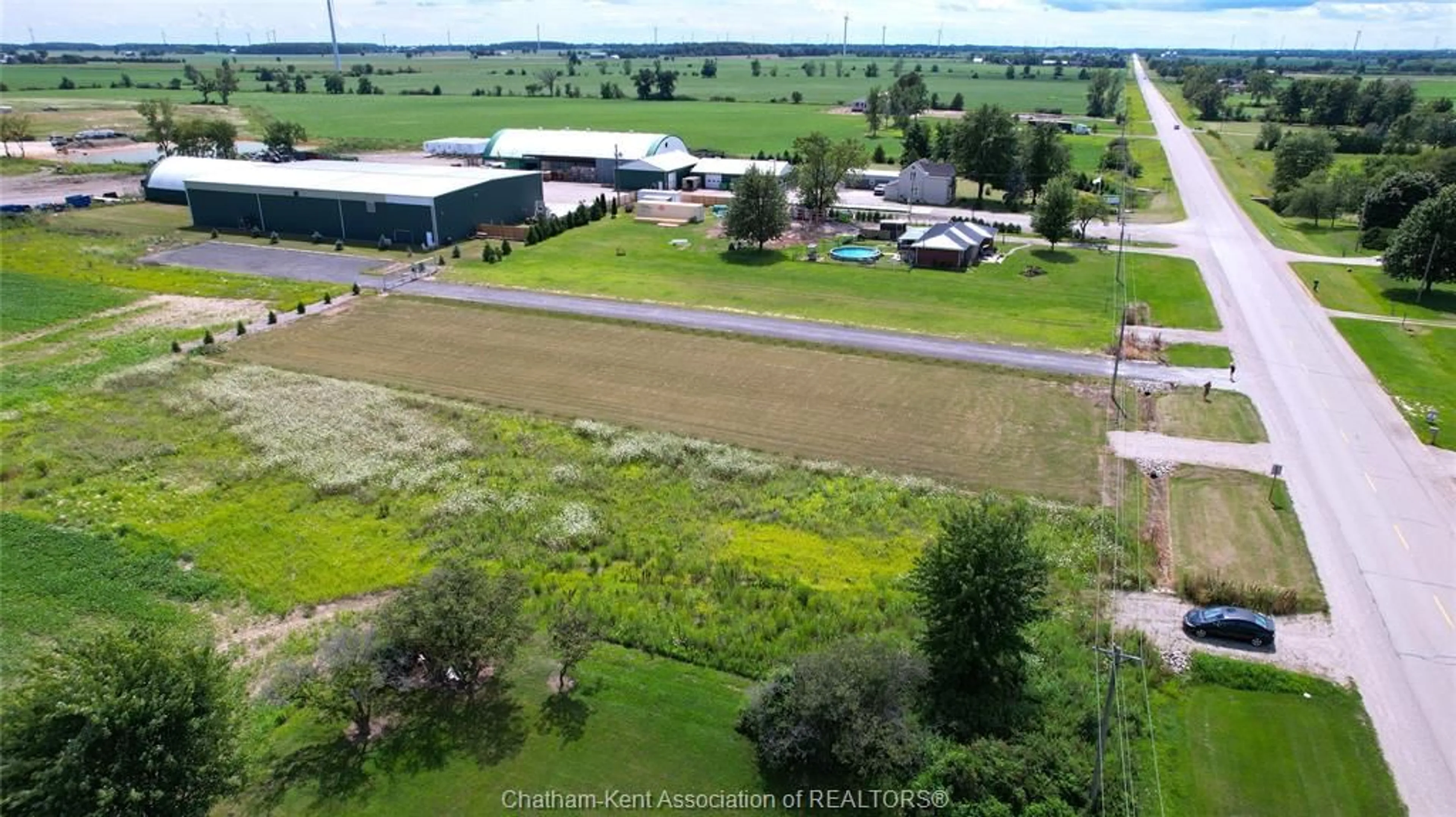 A pic from outside/outdoor area/front of a property/back of a property/a pic from drone, mountain view for 6604 Middle Line, South Buxton Ontario N0P1W0