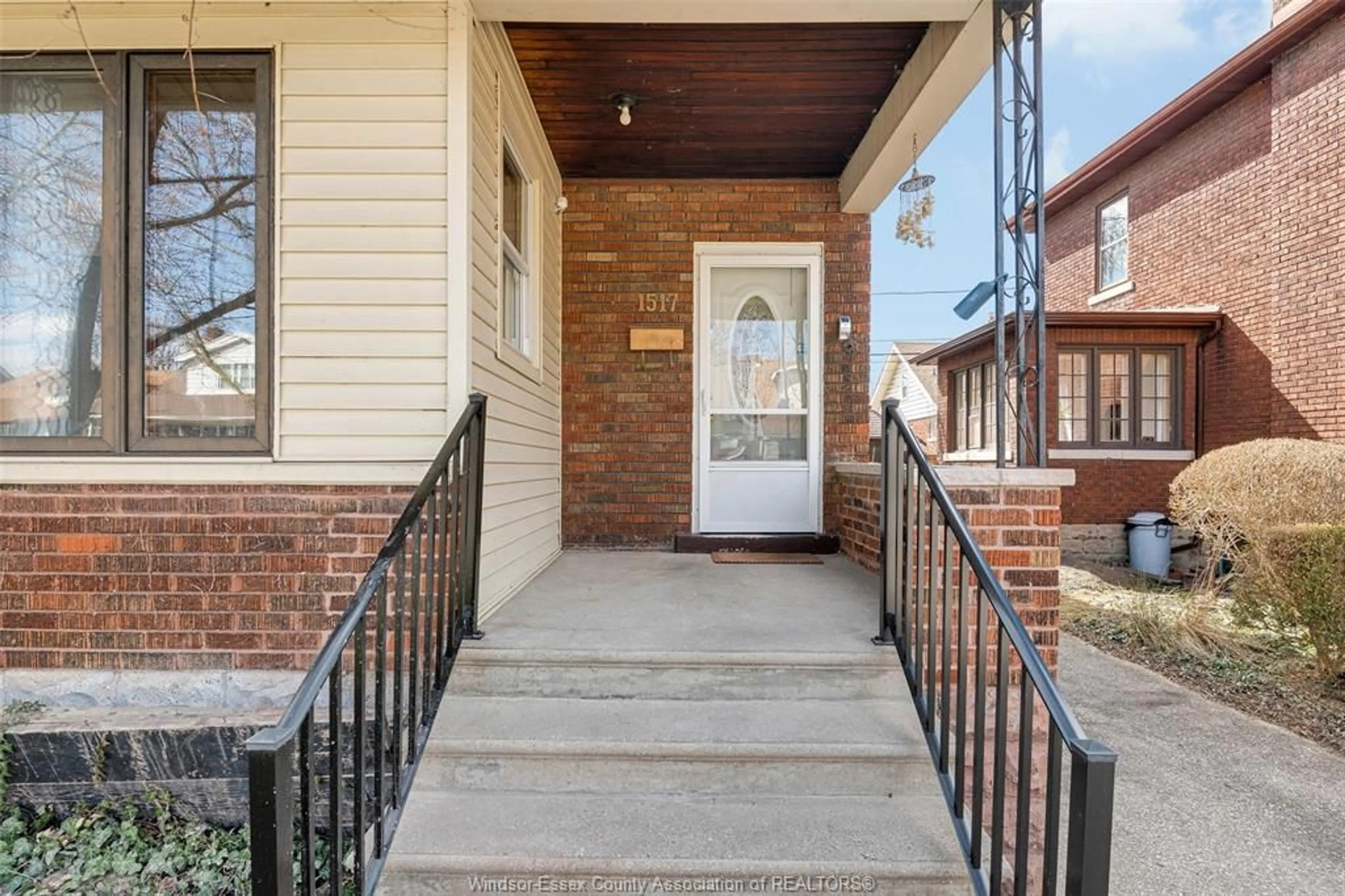 Unknown for 1517 CHURCH, Windsor Ontario N8X 1V4