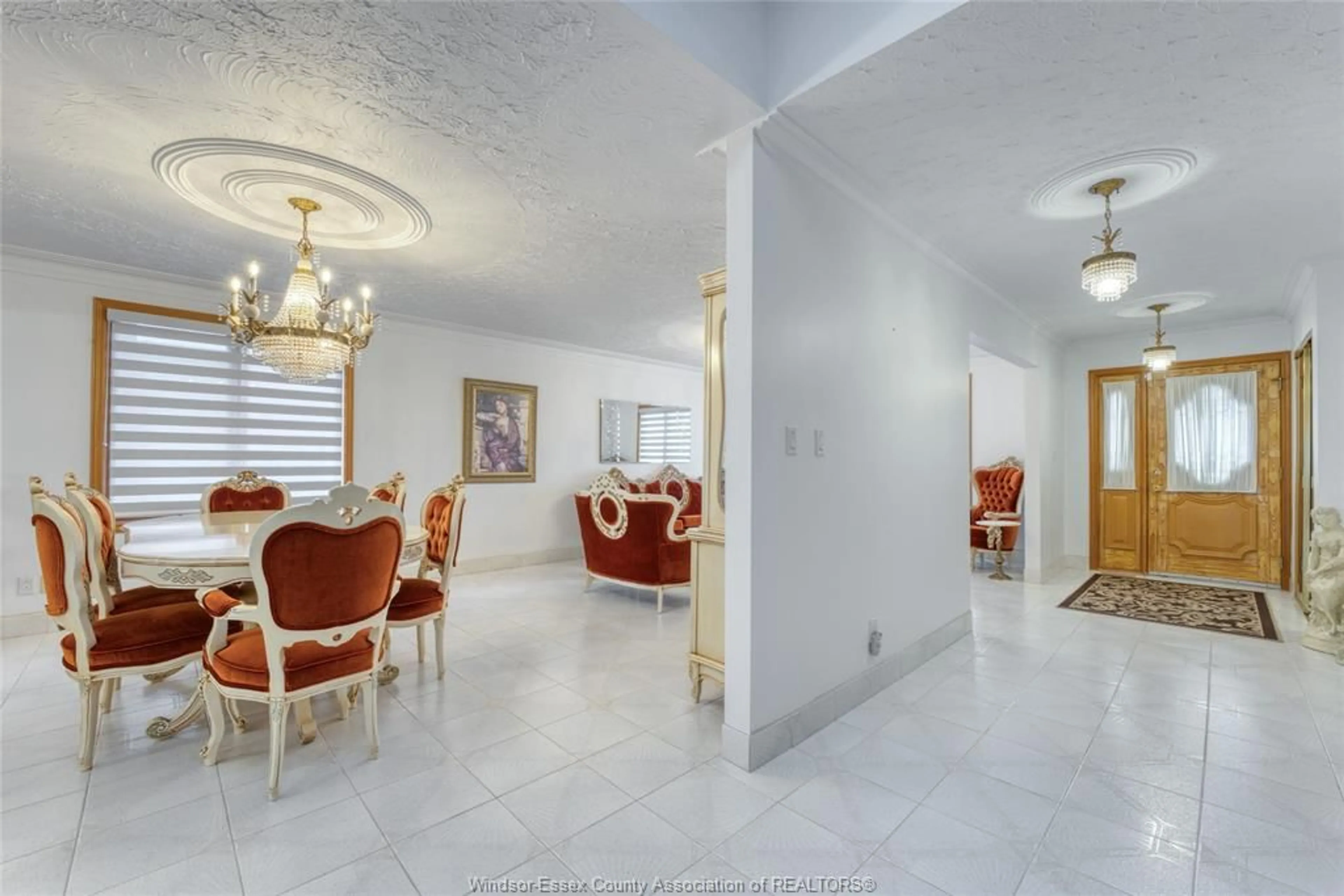 Dining room, ceramic/tile floor for 38 CAMBRIDGE Cres, Leamington Ontario N8H 4X4