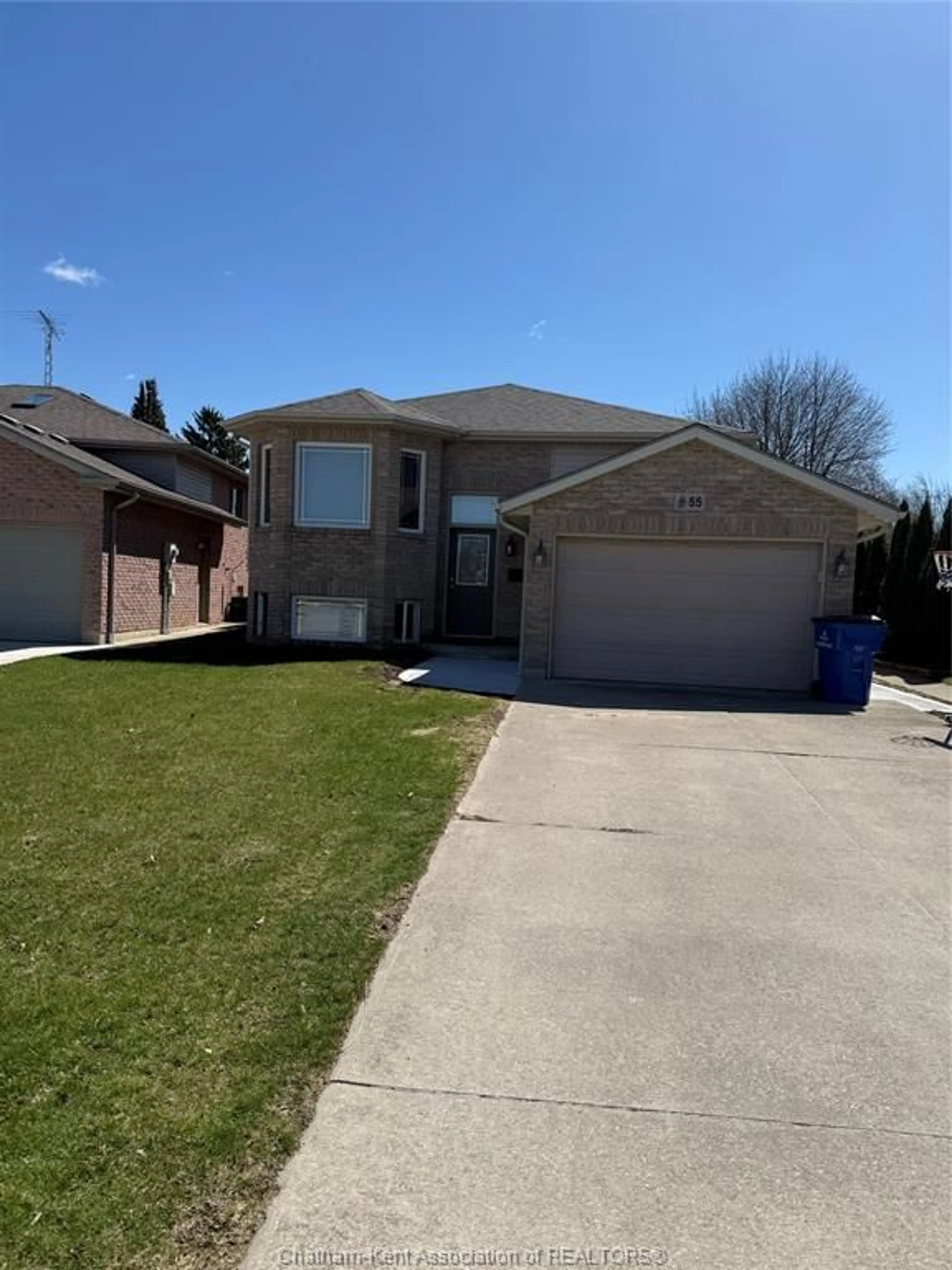 Home with brick exterior material, street for 55 Cartier Pl, Chatham Ontario N7L 5R1