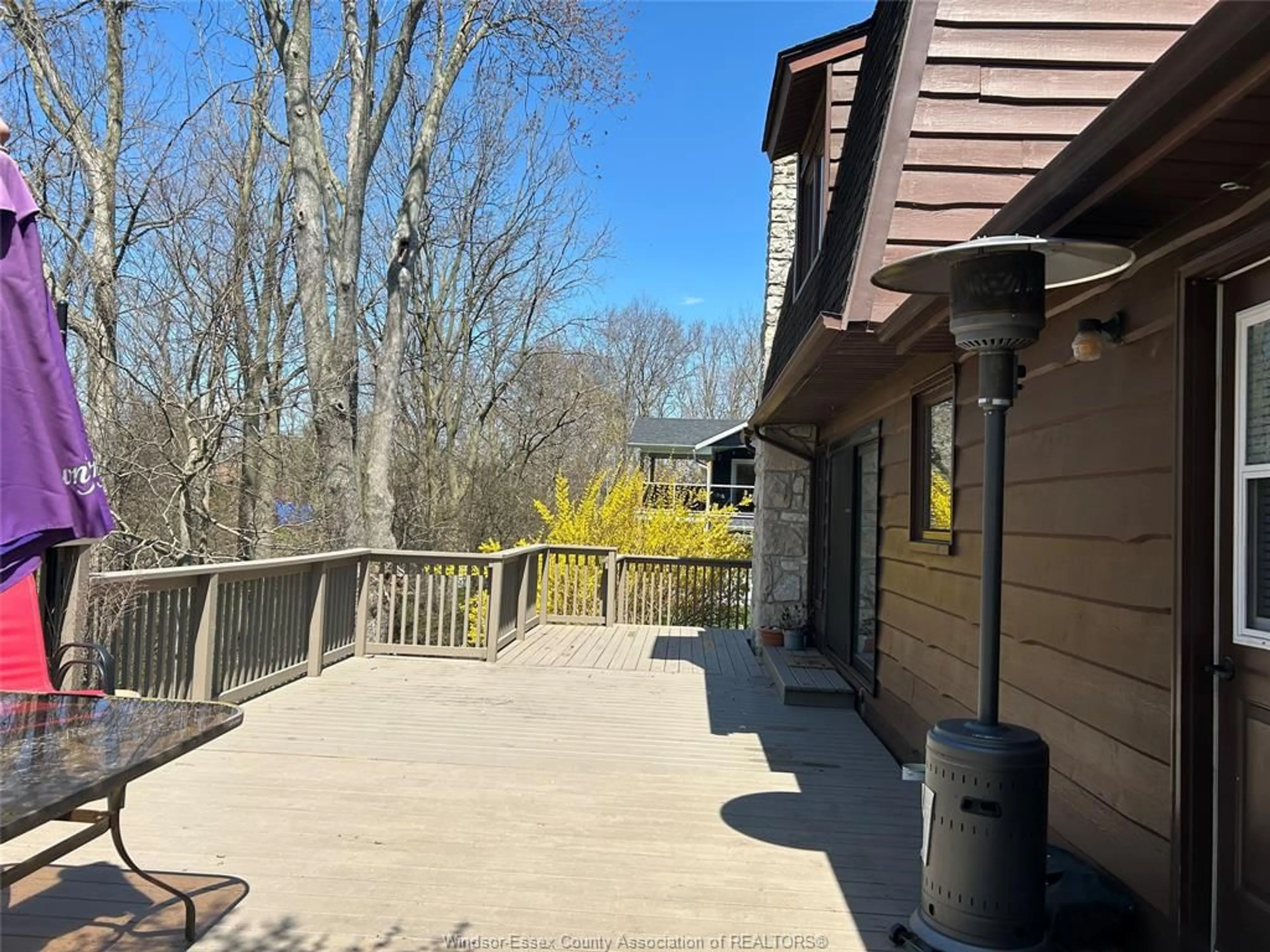 Patio, water/lake/river/ocean view for 123 DAHINDA Dr, Colchester Ontario N0R 1G0