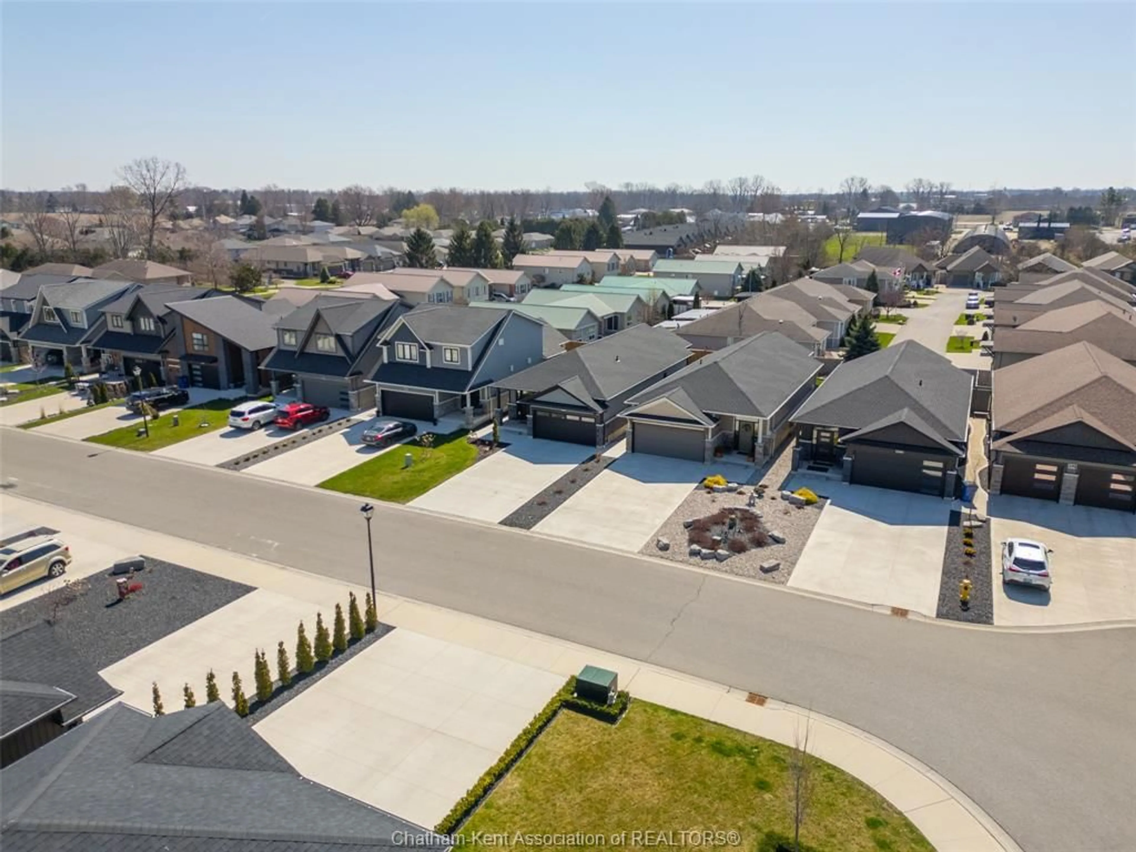 A pic from outside/outdoor area/front of a property/back of a property/a pic from drone, street for 36 Cabot Trail, Chatham Ontario N7L 0A4