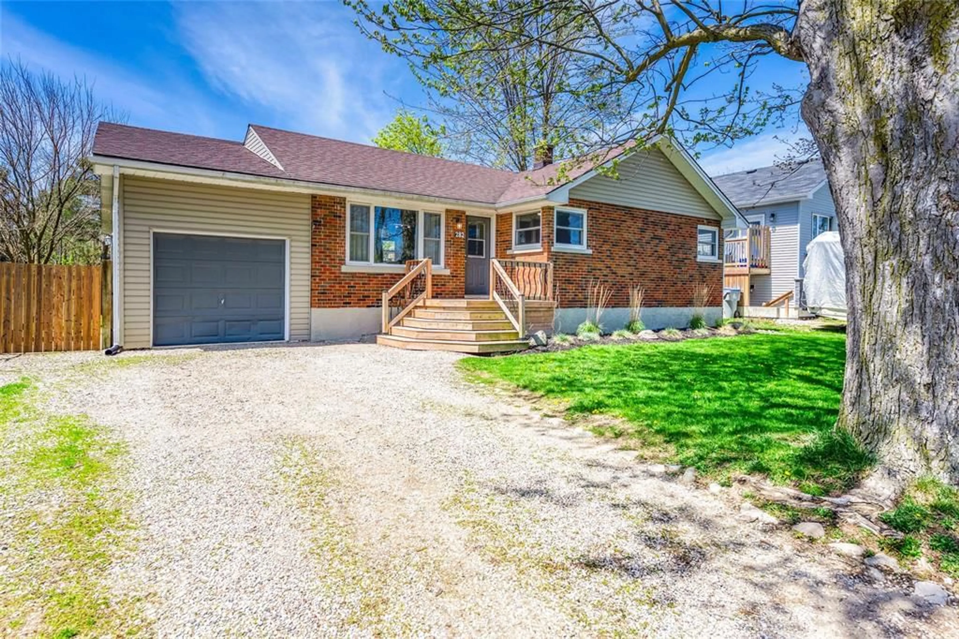 Home with brick exterior material, street for 282 JOHN St, Warwick-Watford Ontario N0M 2S0