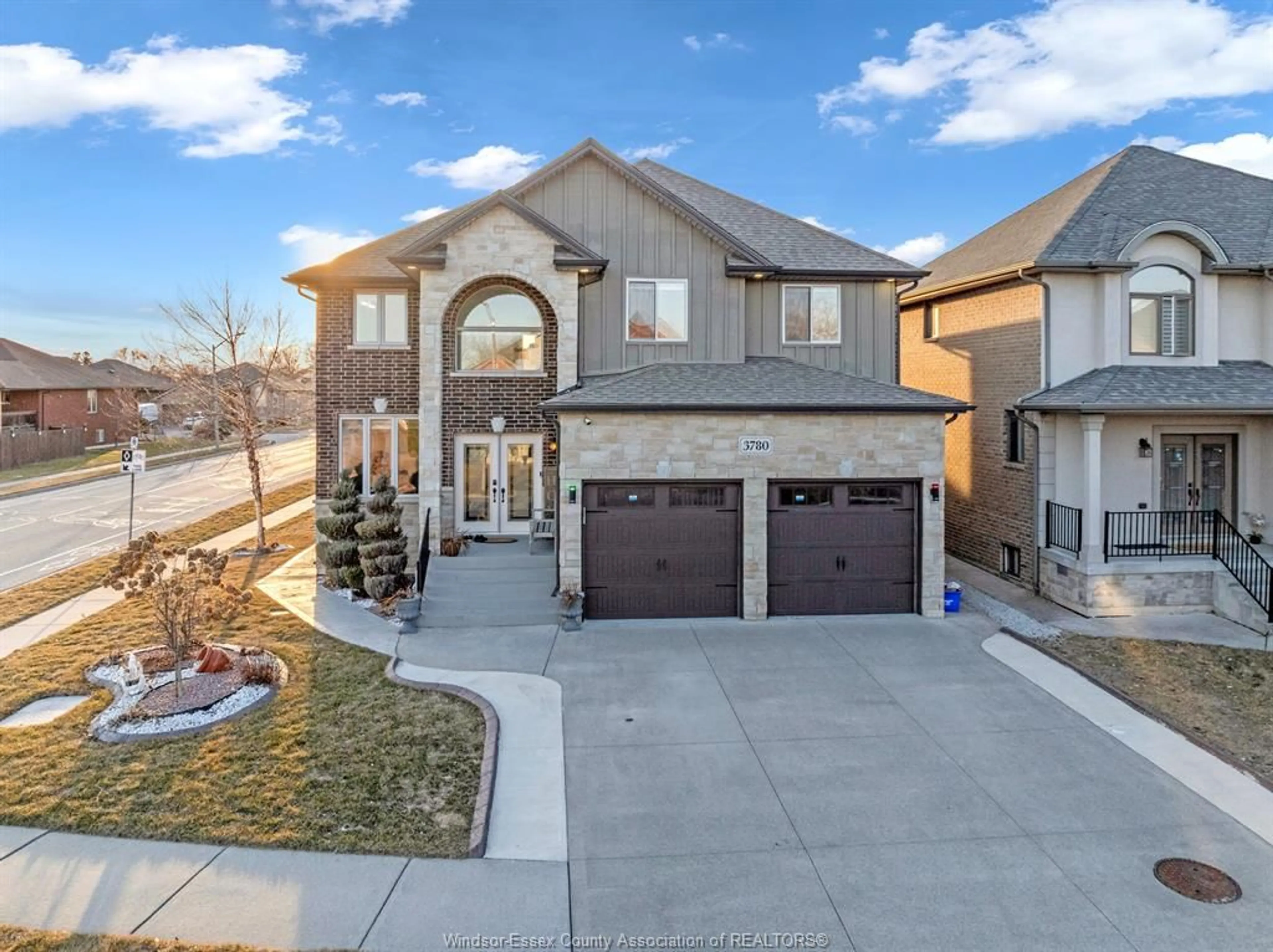 Home with brick exterior material, street for 3780 ZANZIBAR, Windsor Ontario N9G 0A4