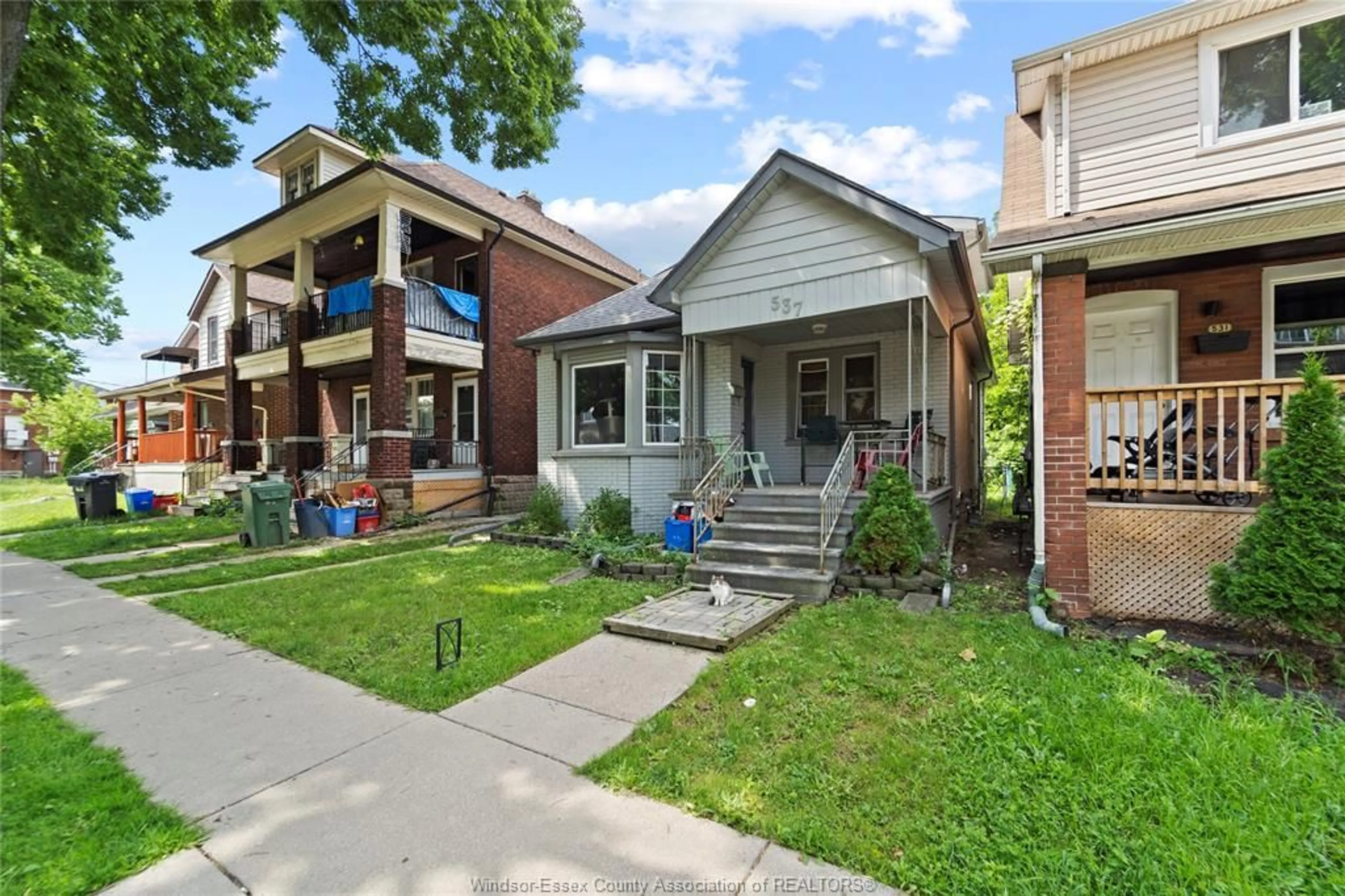 Home with brick exterior material, street for 537 McEwan Ave, Windsor Ontario N9B 2E7