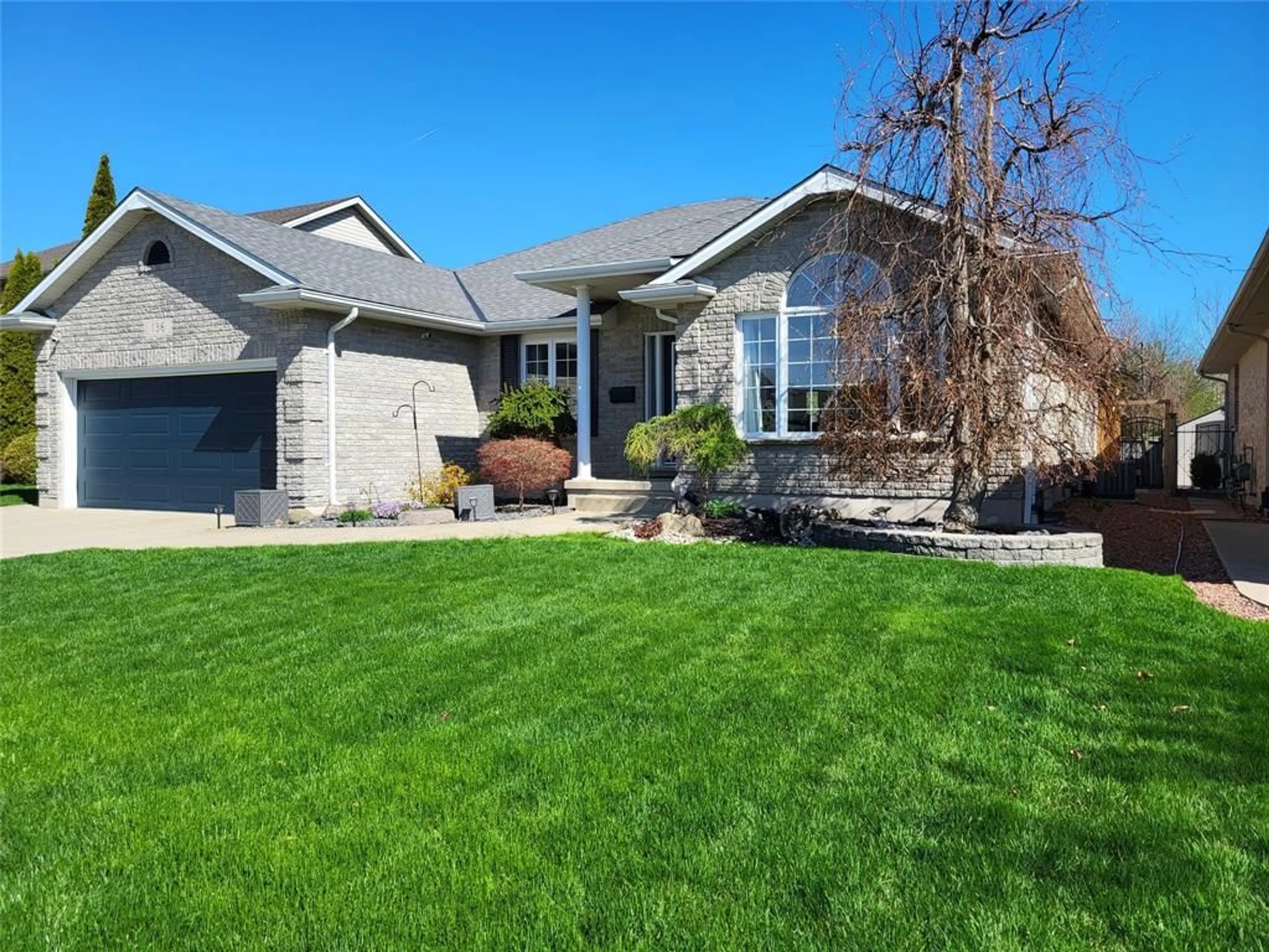 Home with brick exterior material, street for 136 AUGUSTA Blvd, Sarnia Ontario N7W 1C6