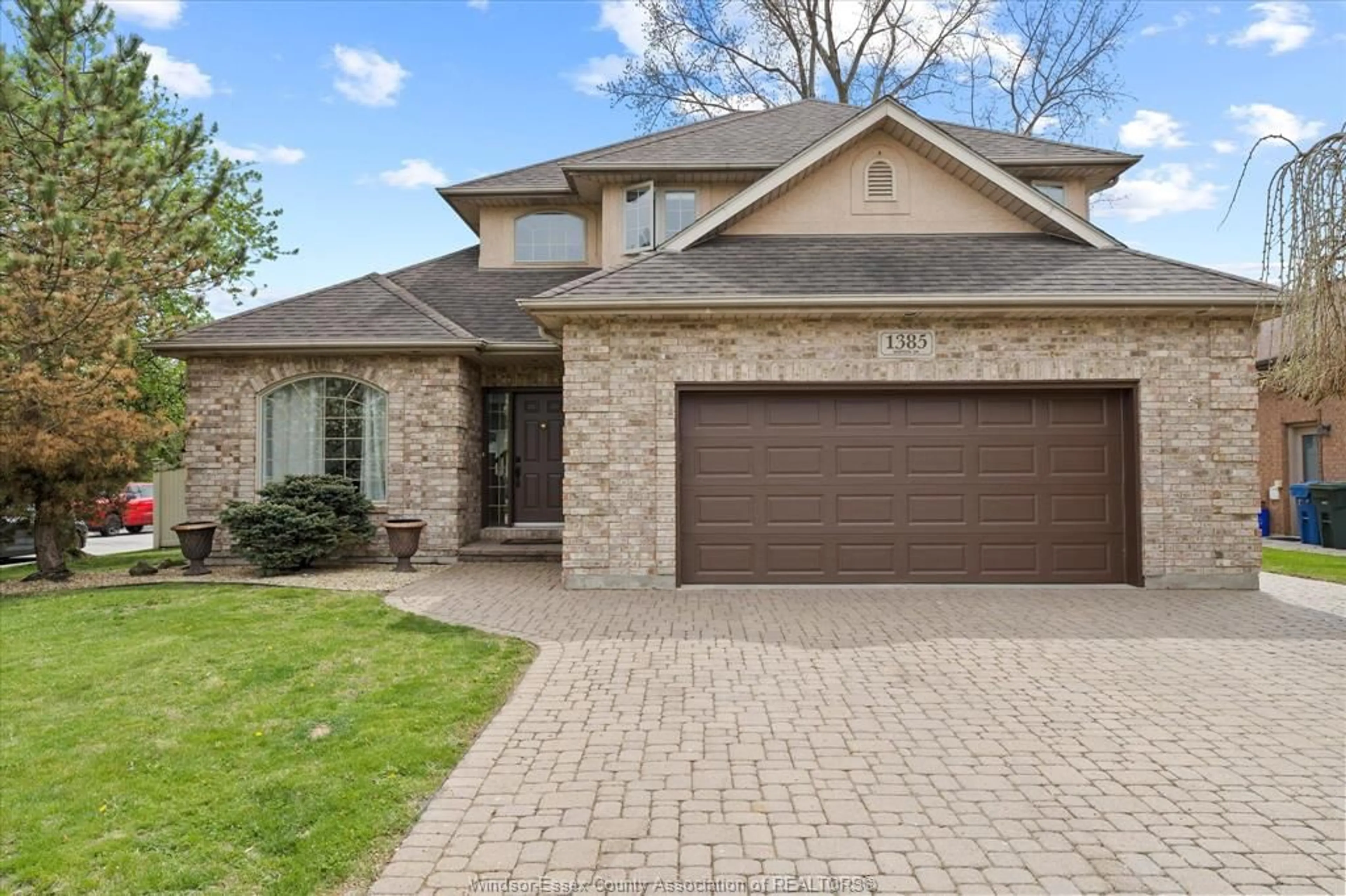 Home with brick exterior material, street for 1385 MORTON Dr, LaSalle Ontario N9J 3S9
