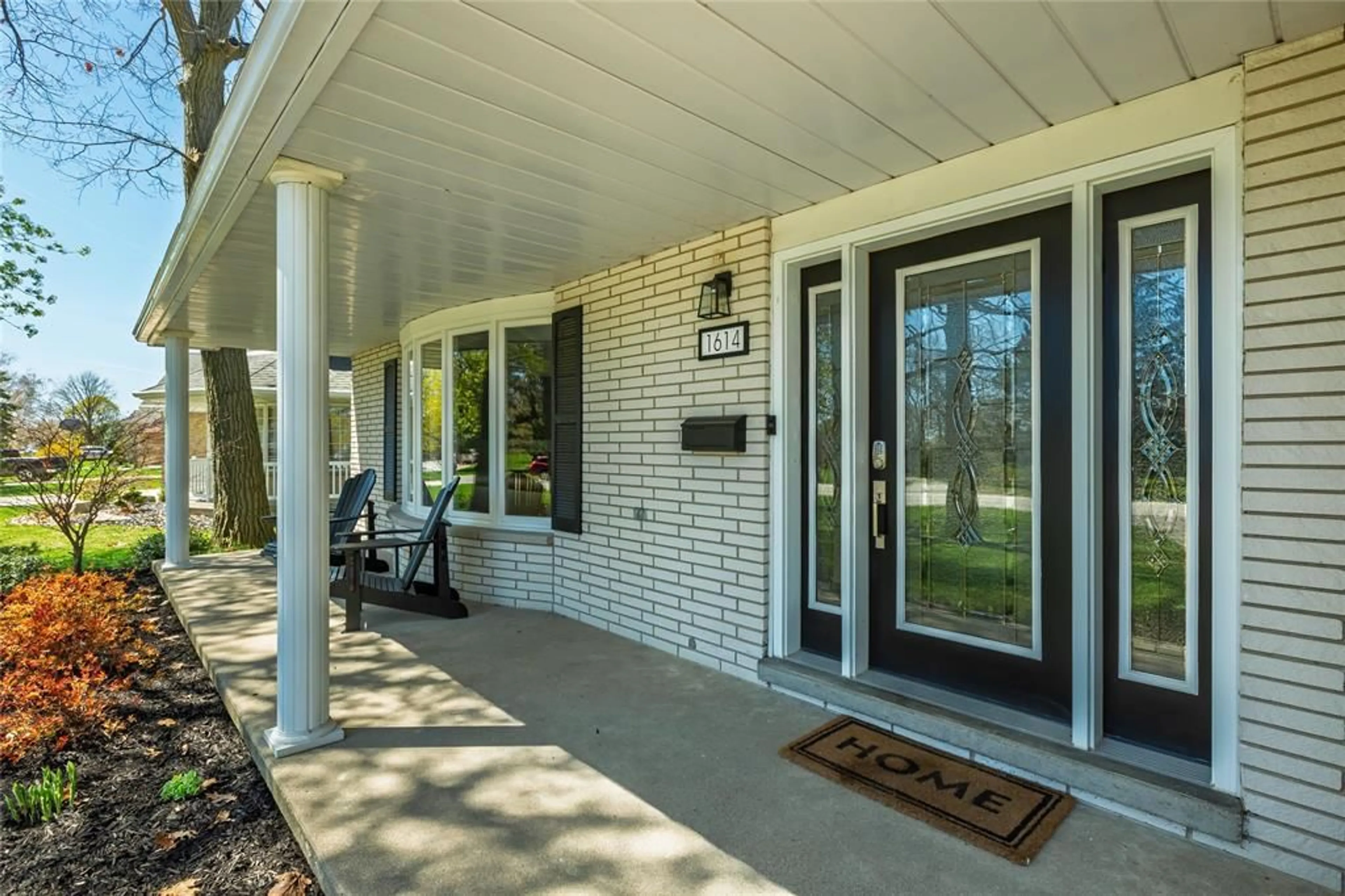 Unknown for 1614 BLACKWELL Rd, Sarnia Ontario N7X 1A4