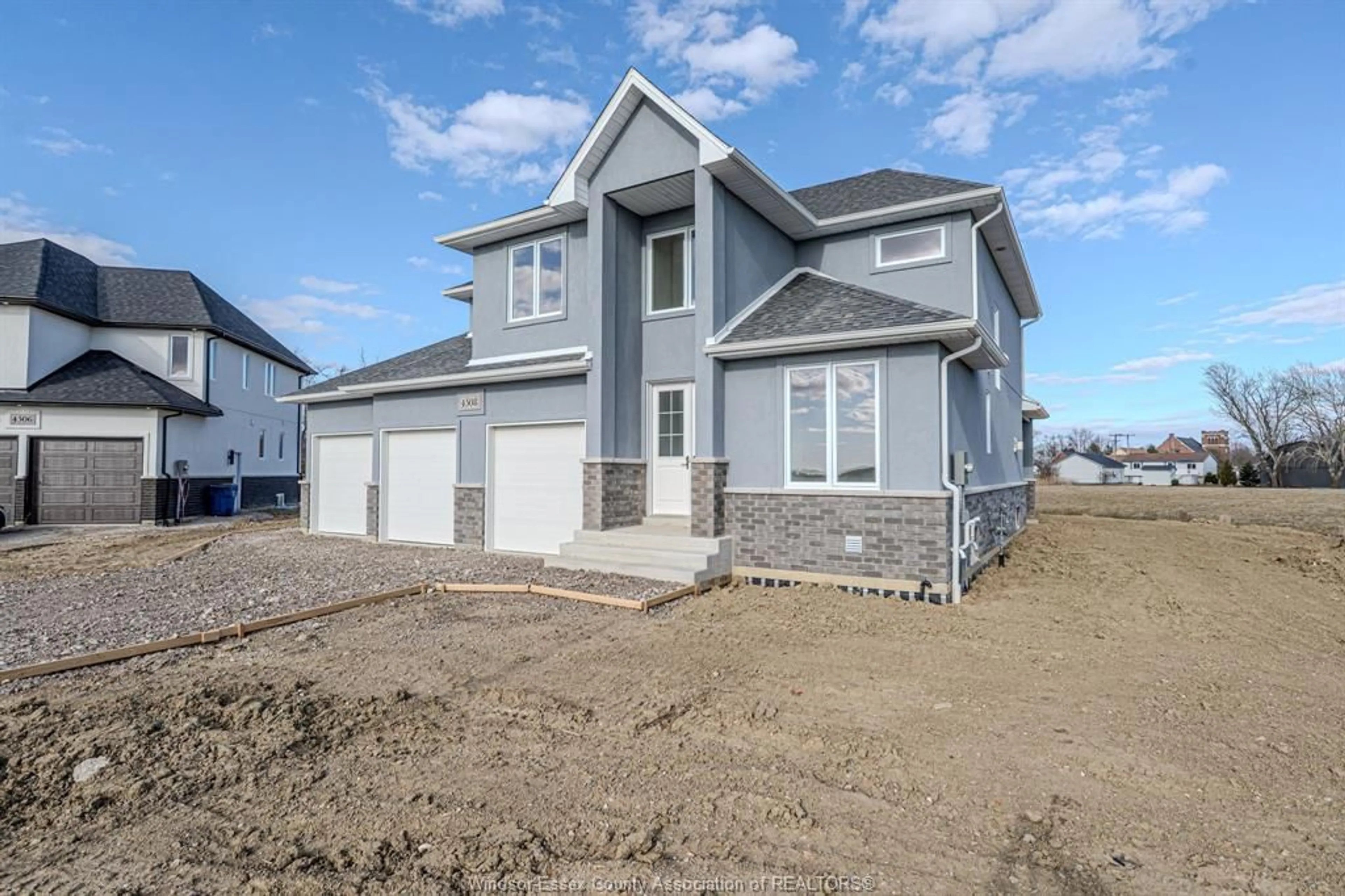 Home with vinyl exterior material, street for 4508 URSULA, Comber Ontario N0R 1A0