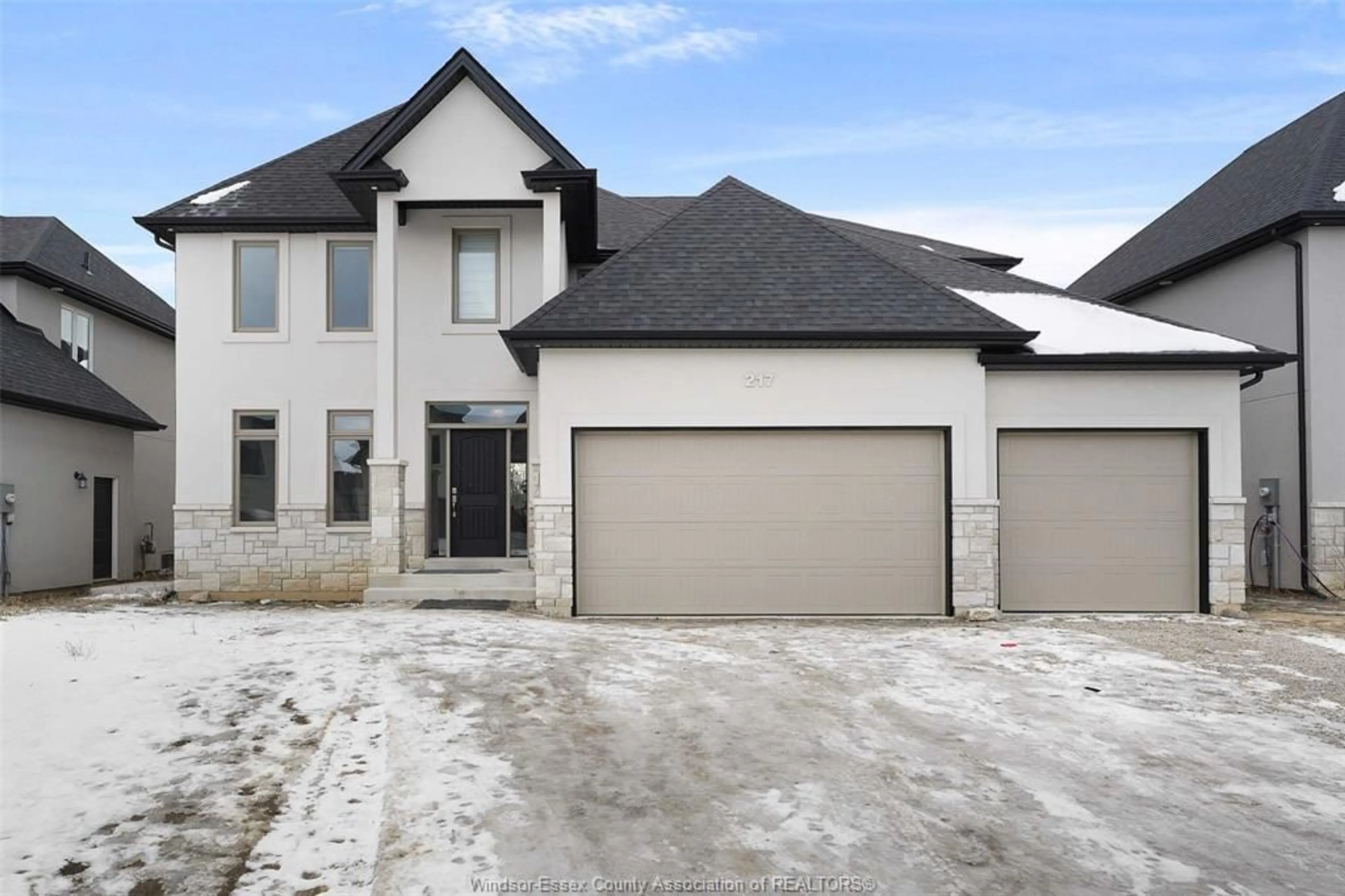 Home with brick exterior material, street for 217 COWAN, Amherstburg Ontario N9V 0B9