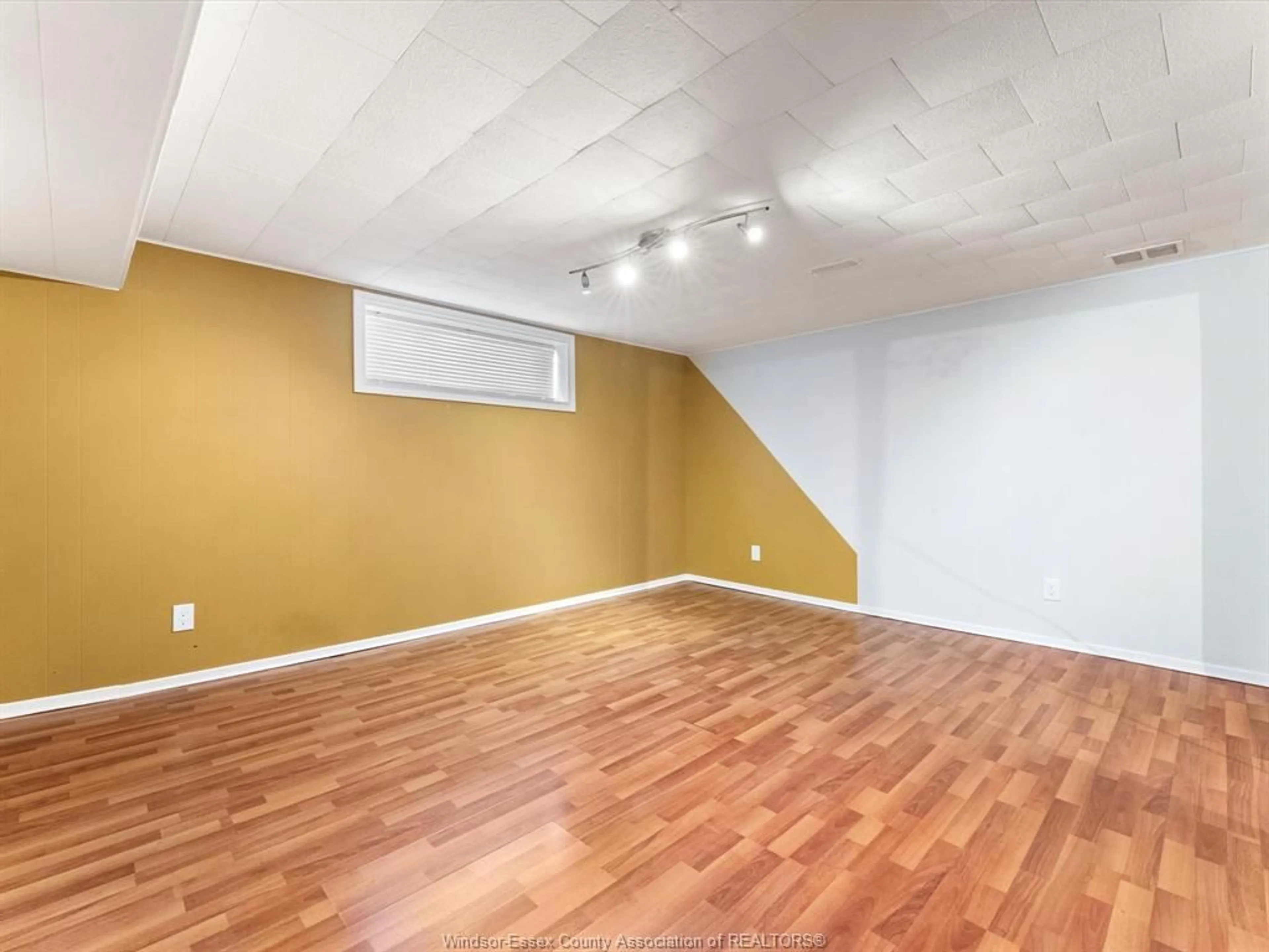 A pic of a room for 1745 RANDOLPH, Windsor Ontario N9B 2V9