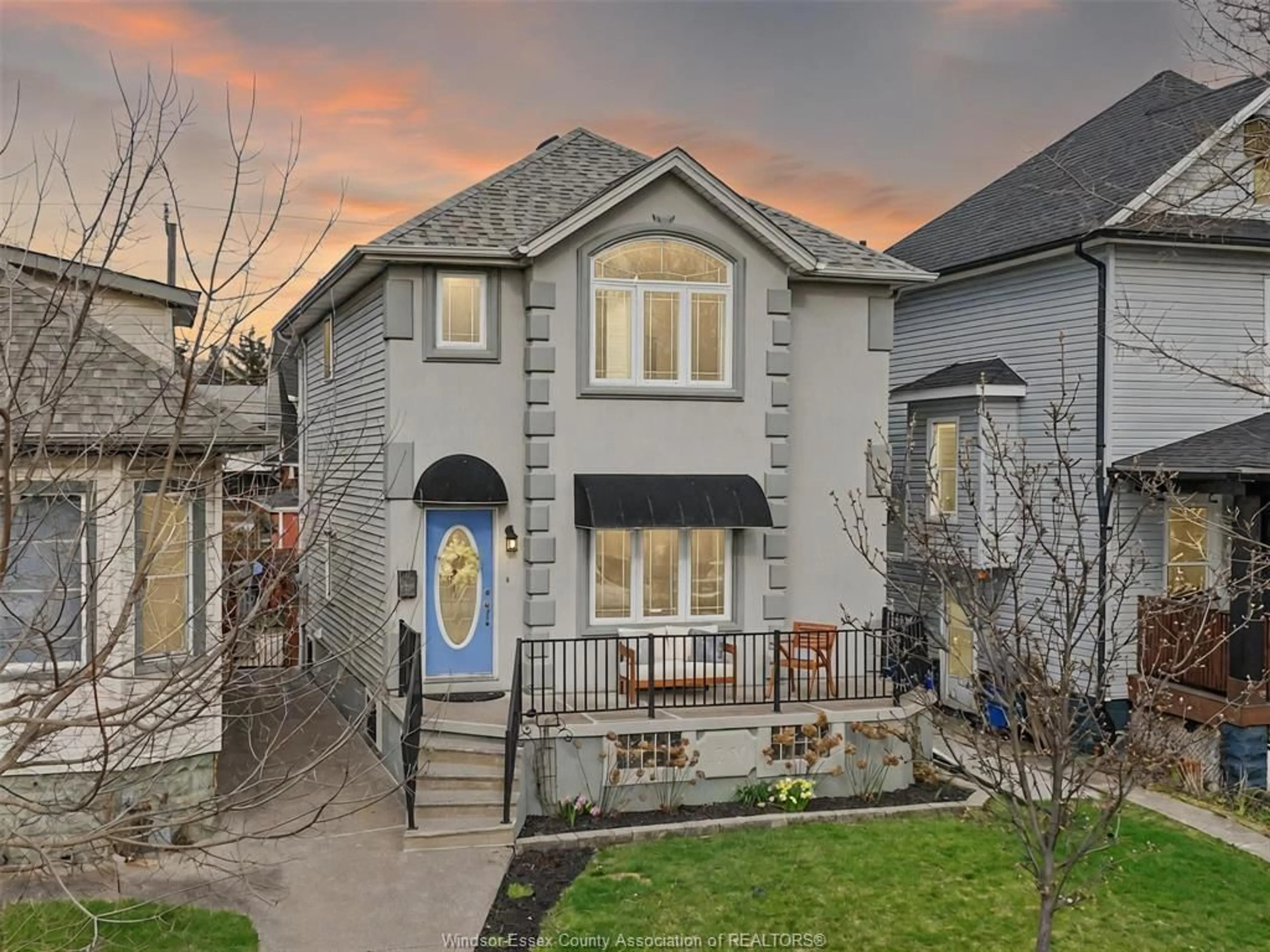 Home with brick exterior material, street for 1250 Windermere, Windsor Ontario N8Y 3E8