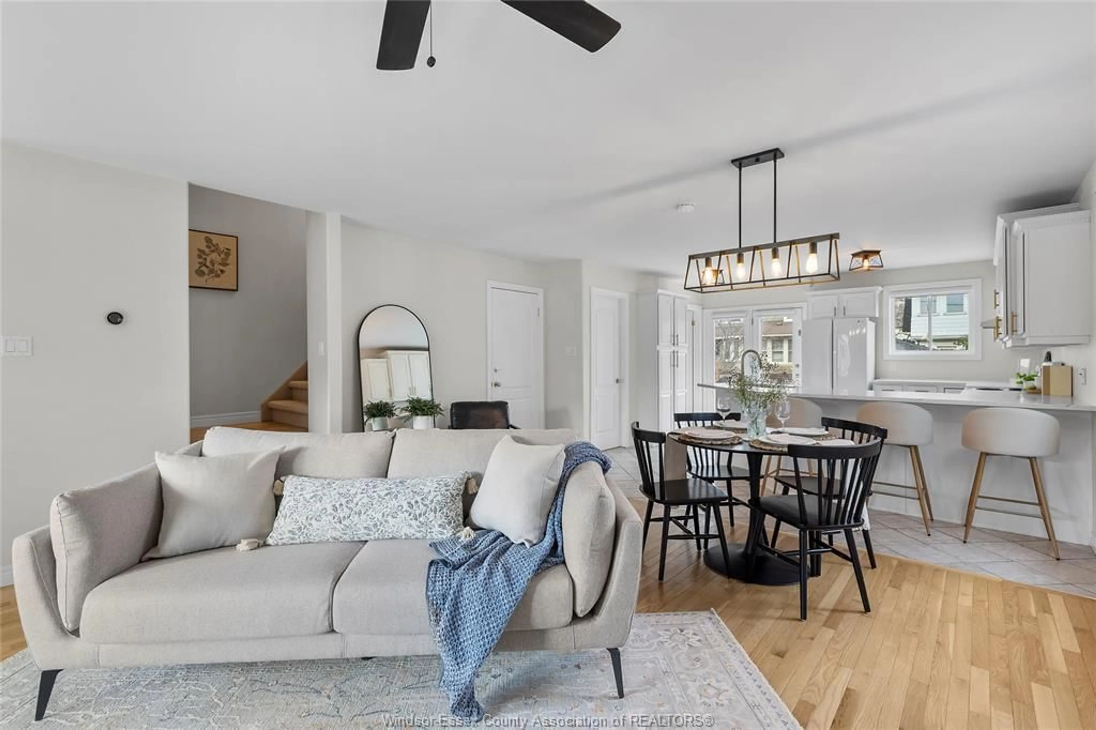 Living room with furniture, unknown for 1250 Windermere, Windsor Ontario N8Y 3E8