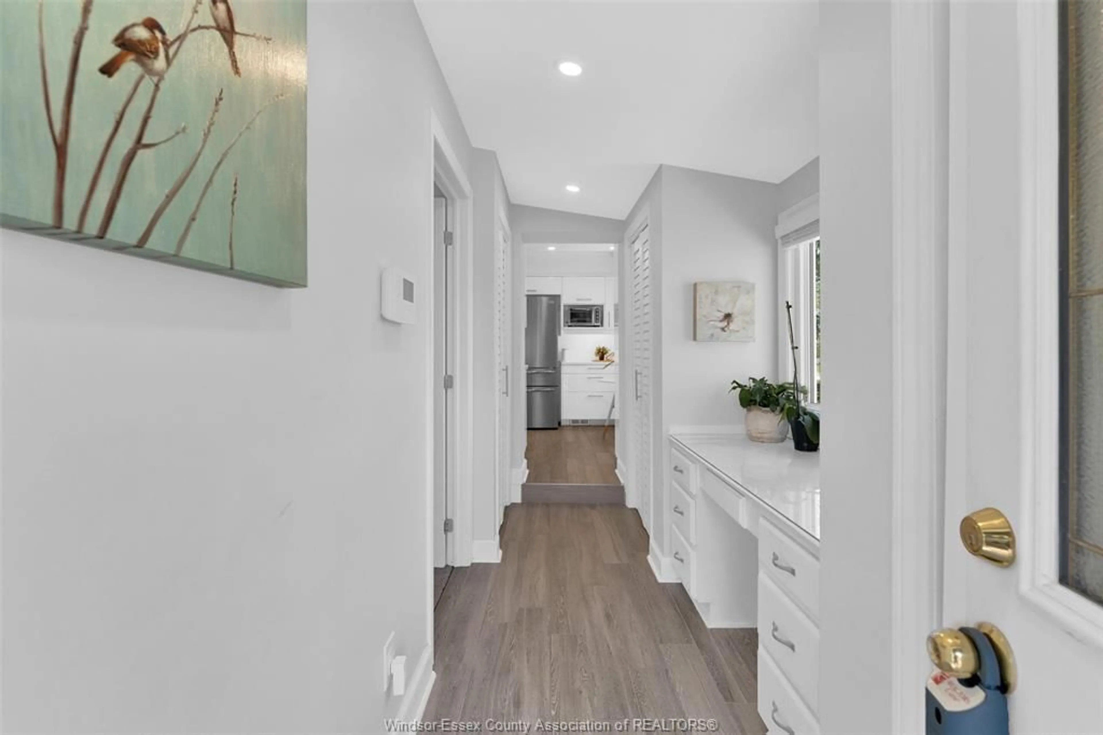 Indoor entryway for 235 Jos Janisse, Windsor Ontario N8Y 3A5