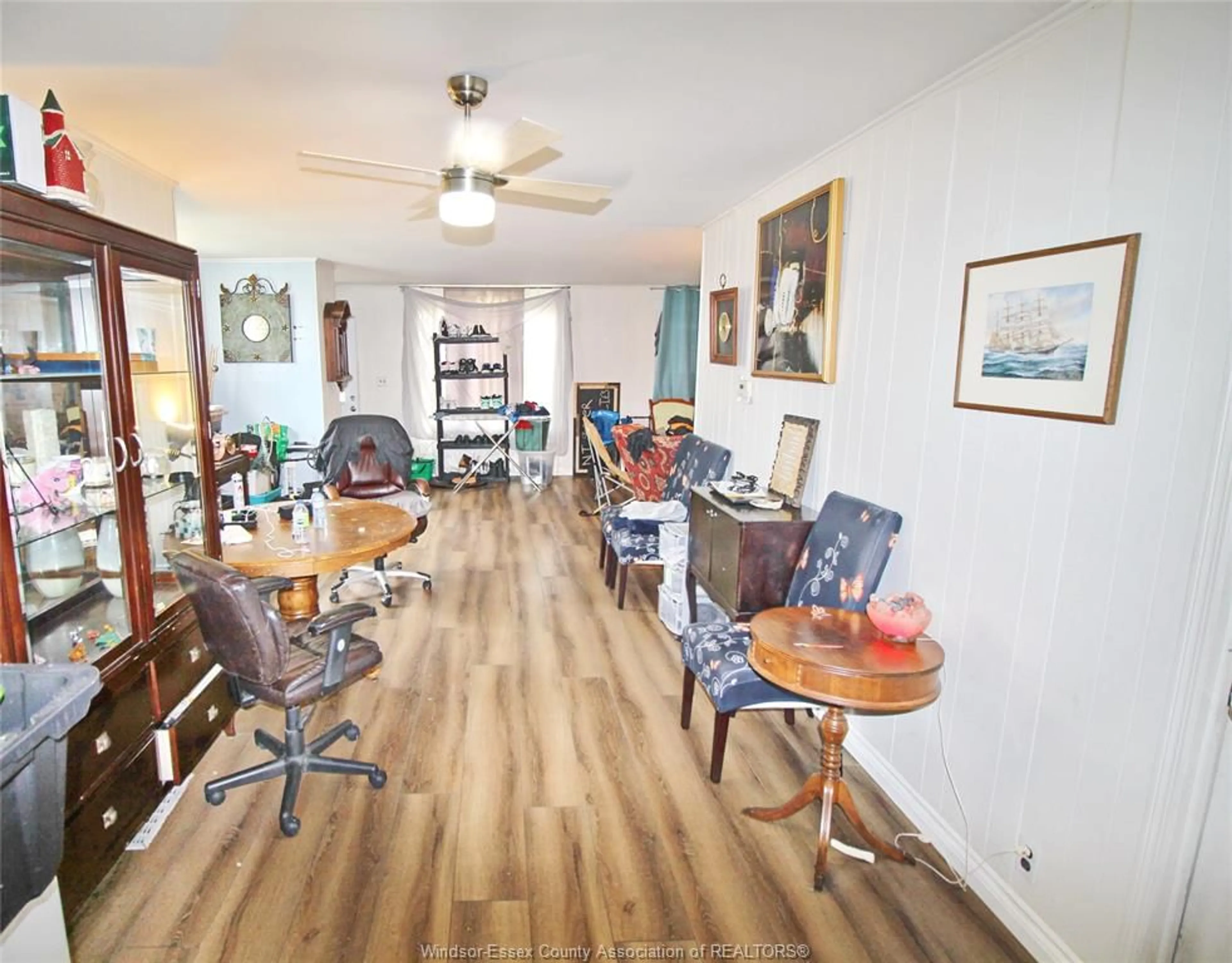 A pic of a room for 240 FERRIS Ave, Essex Ontario N0R 1G0