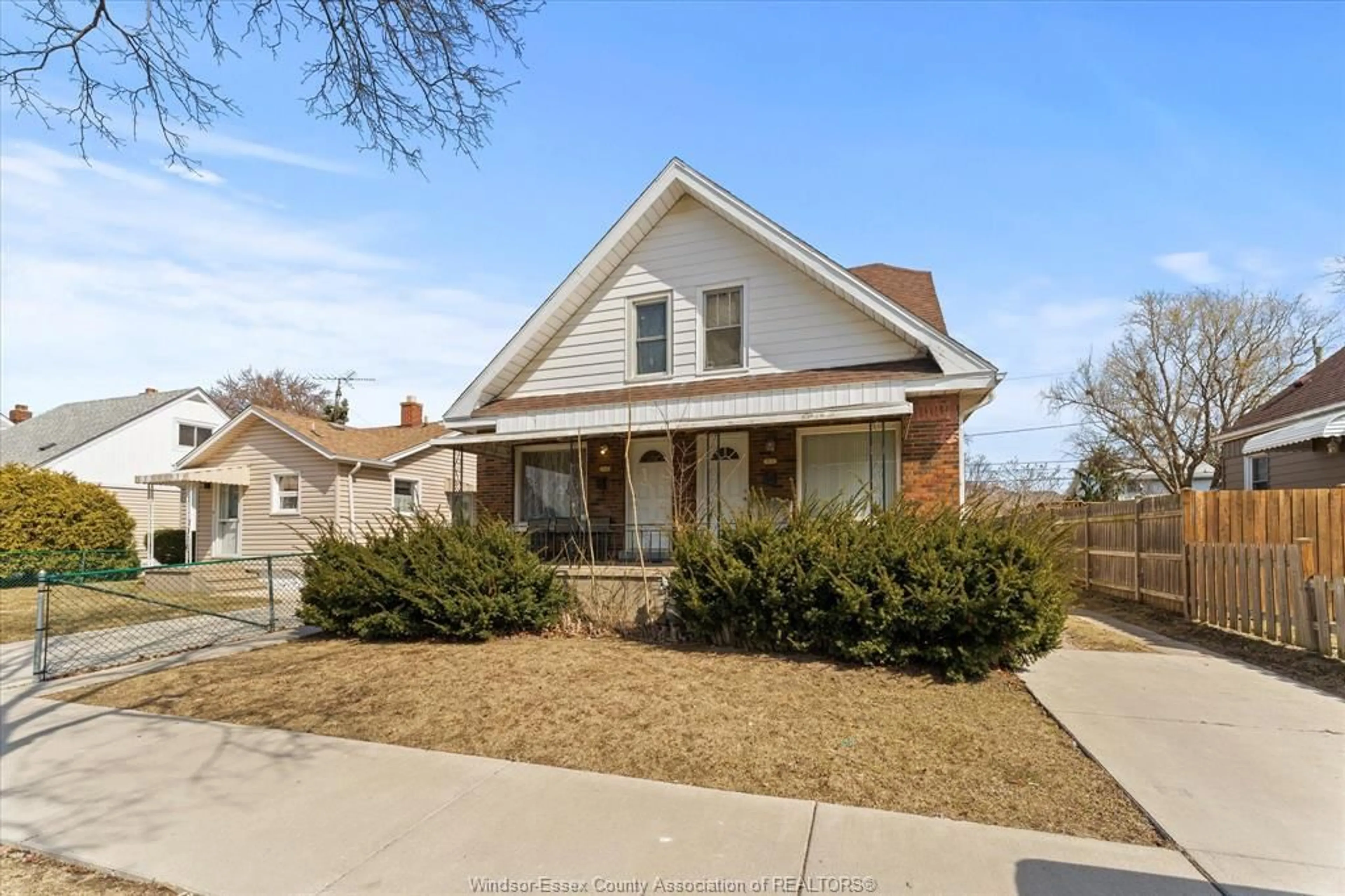 Home with brick exterior material, street for 1530-32 Ellrose Avenue, Windsor Ontario N8Y 3X5