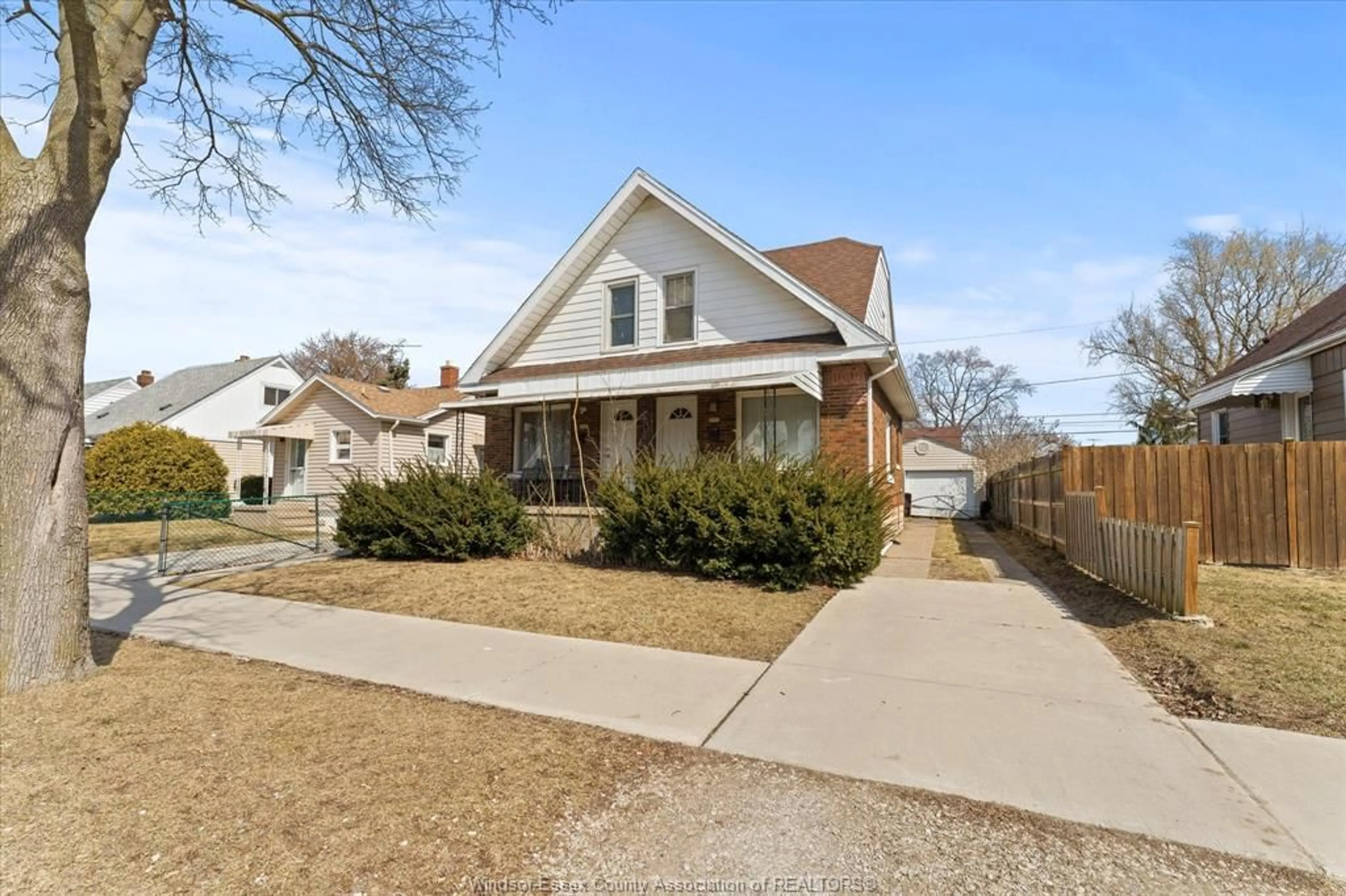 Unknown for 1530-32 Ellrose Avenue, Windsor Ontario N8Y 3X5