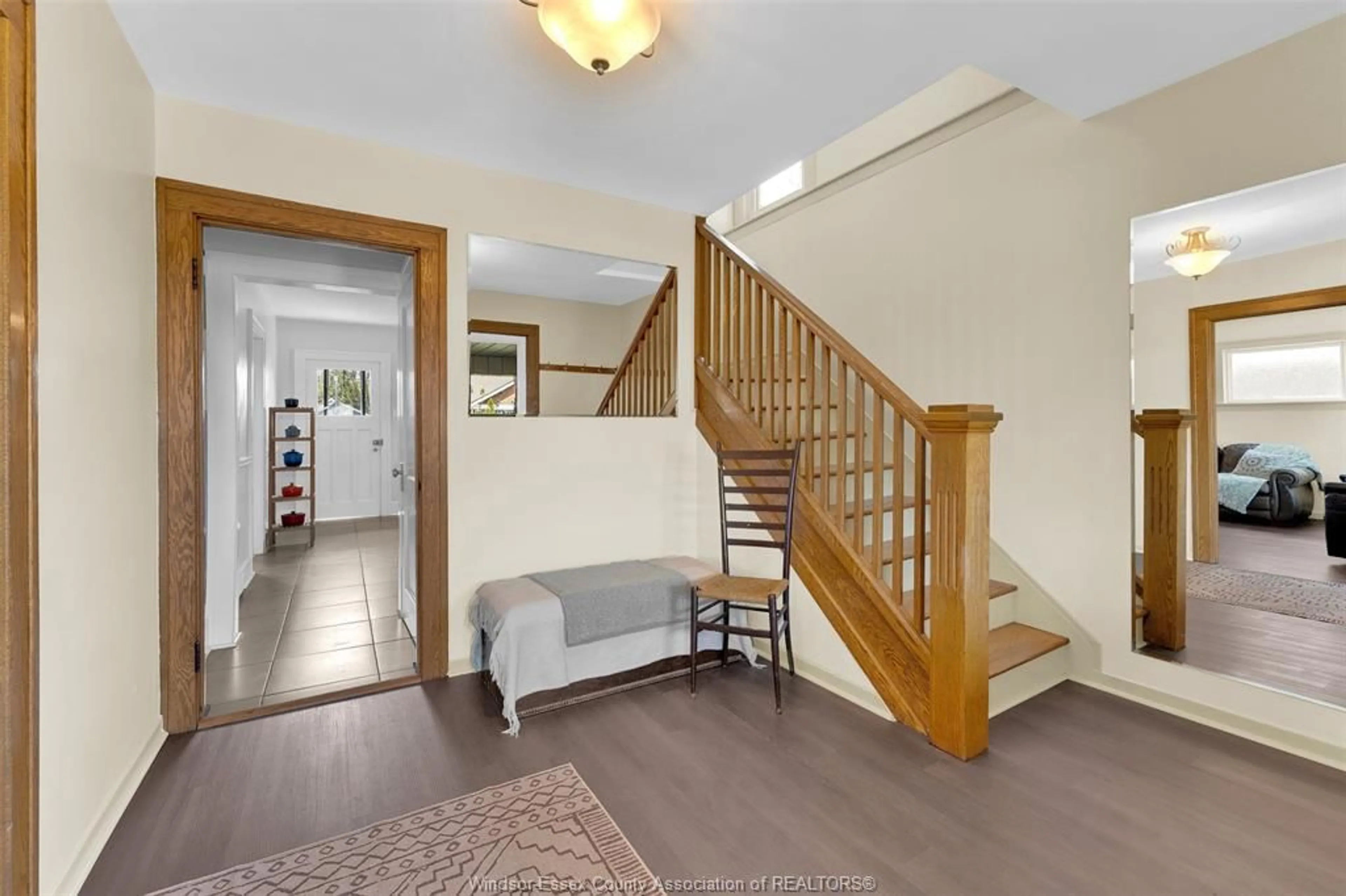 Unknown for 1547 PIERRE Ave, Windsor Ontario N8X 4P6