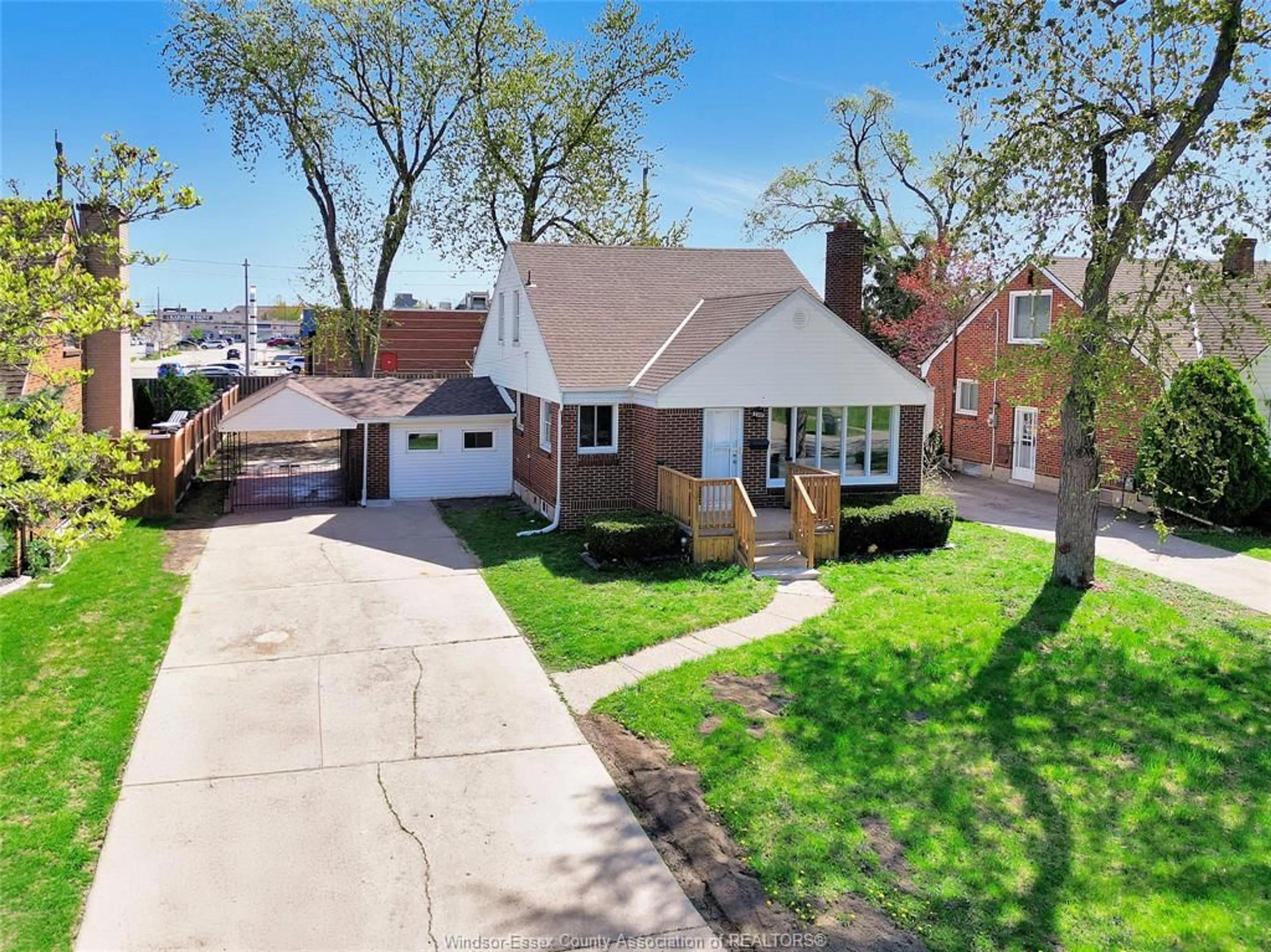 Home with brick exterior material, street for 3060 CHURCH, Windsor Ontario N9E 1T8