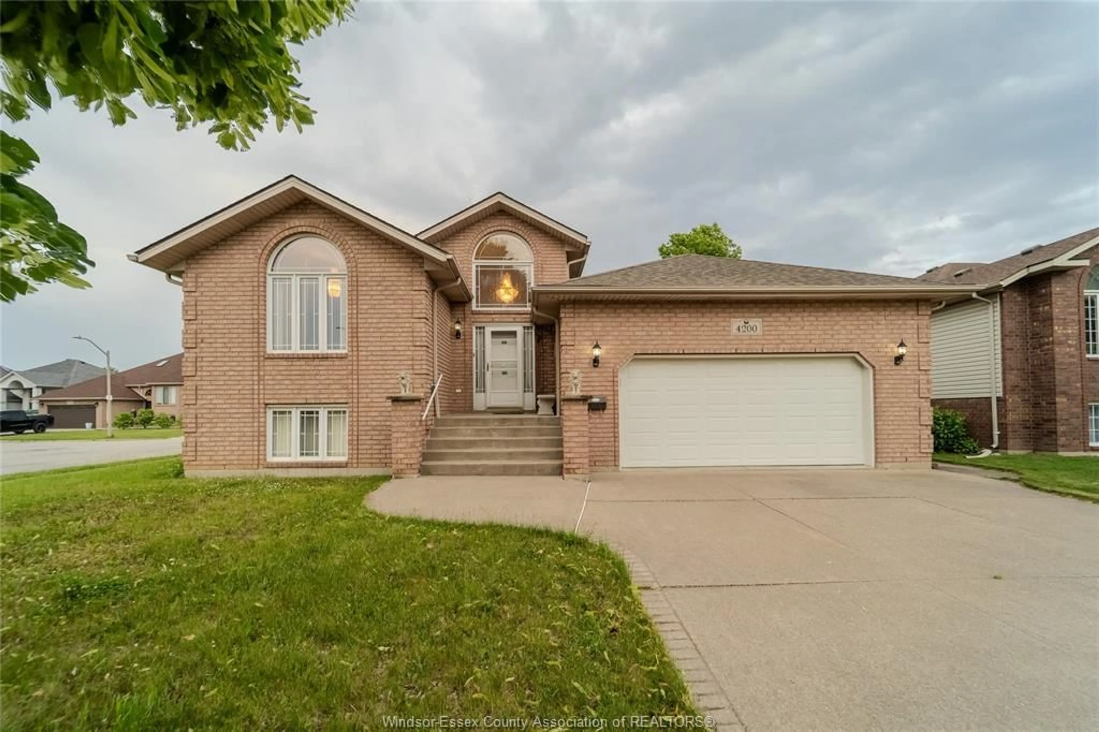 Home with brick exterior material, street for 4200 Masotti, Windsor Ontario N9G 2V2
