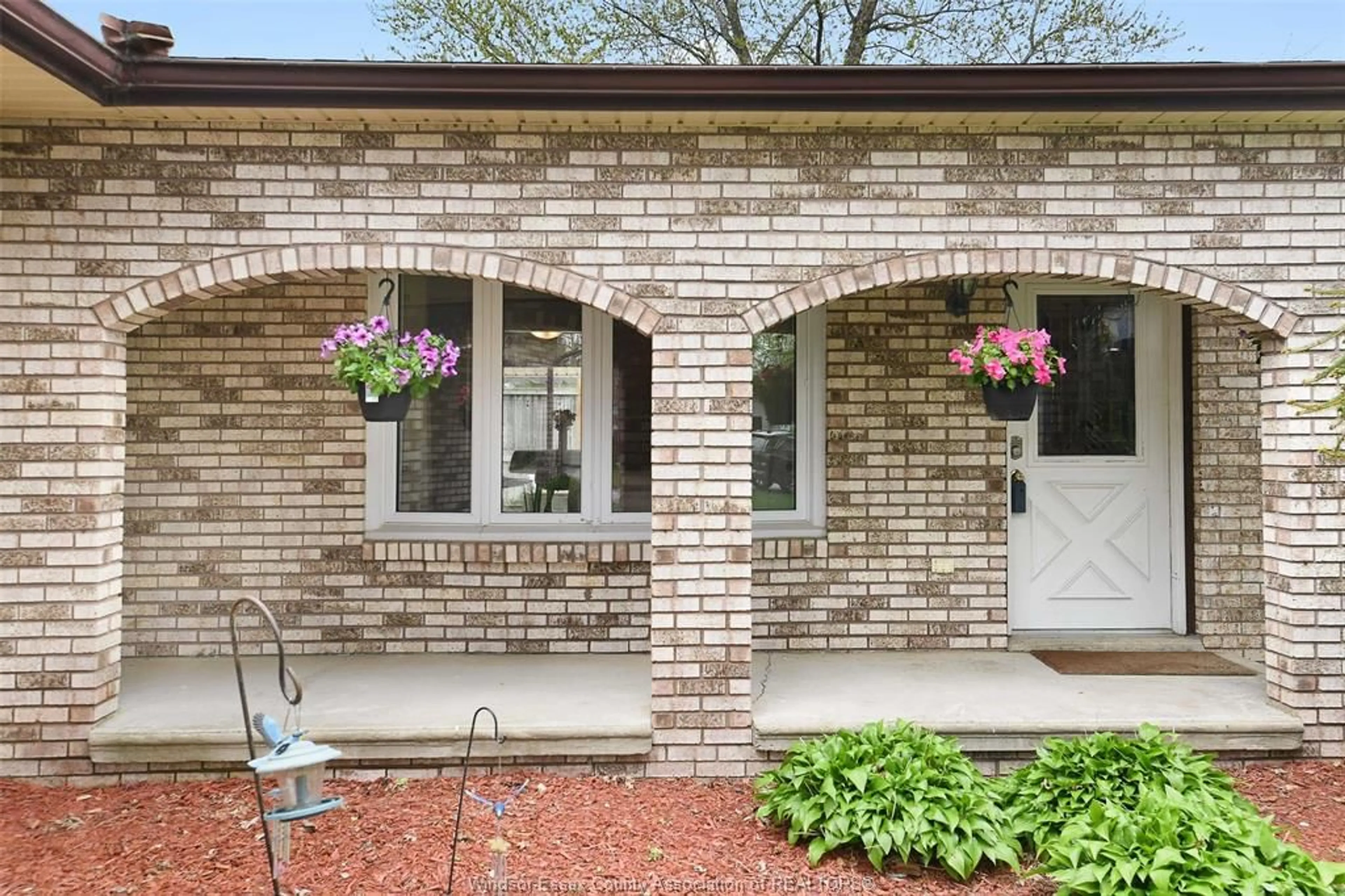 Home with brick exterior material, street for 110 Lake Erie Dr, Amherstburg Ontario N9V 2Y8