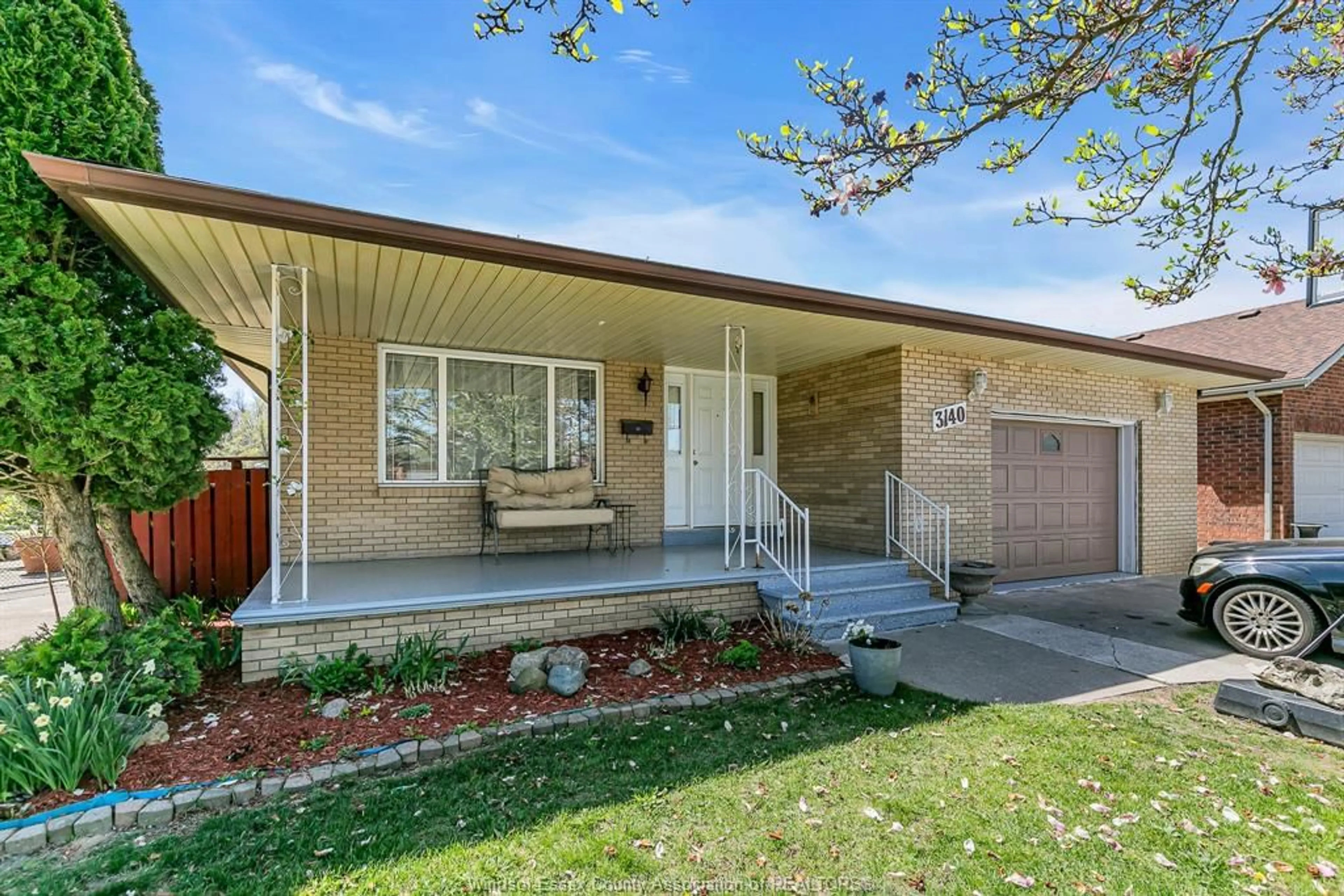 Home with vinyl exterior material, street for 3140 FAZIO Dr, Windsor Ontario N9E 4G6