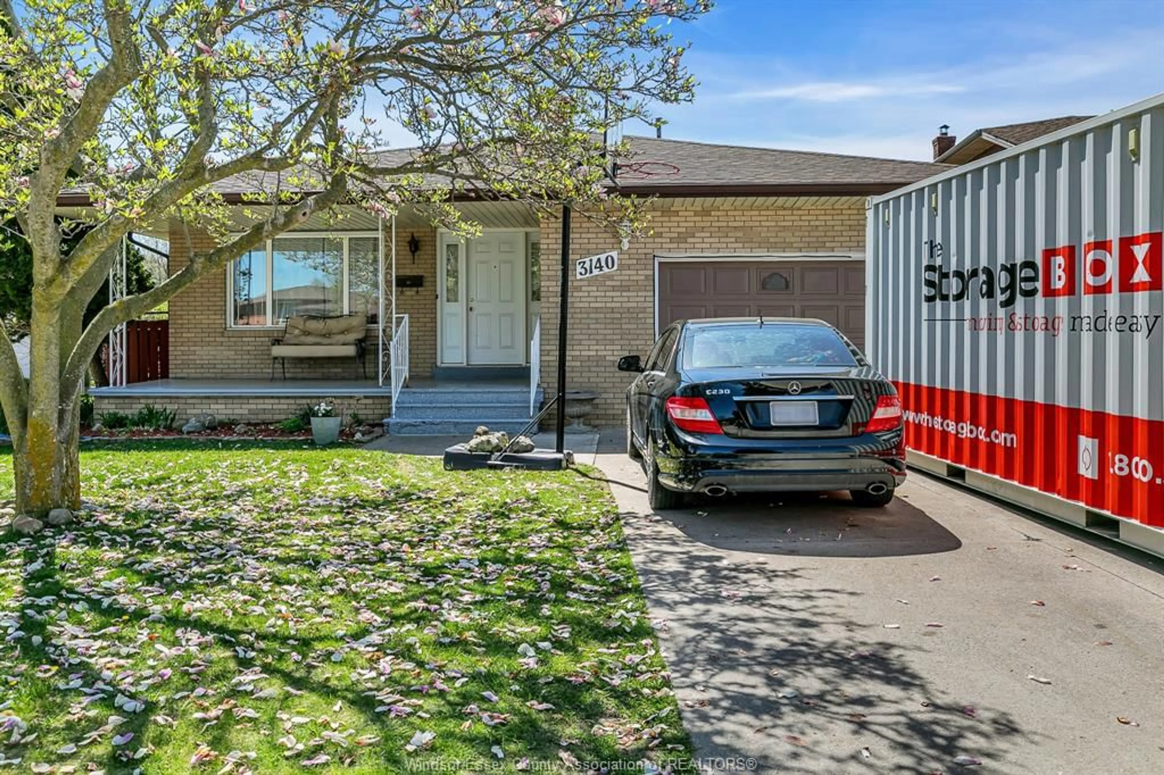 Home with vinyl exterior material, street for 3140 FAZIO Dr, Windsor Ontario N9E 4G6