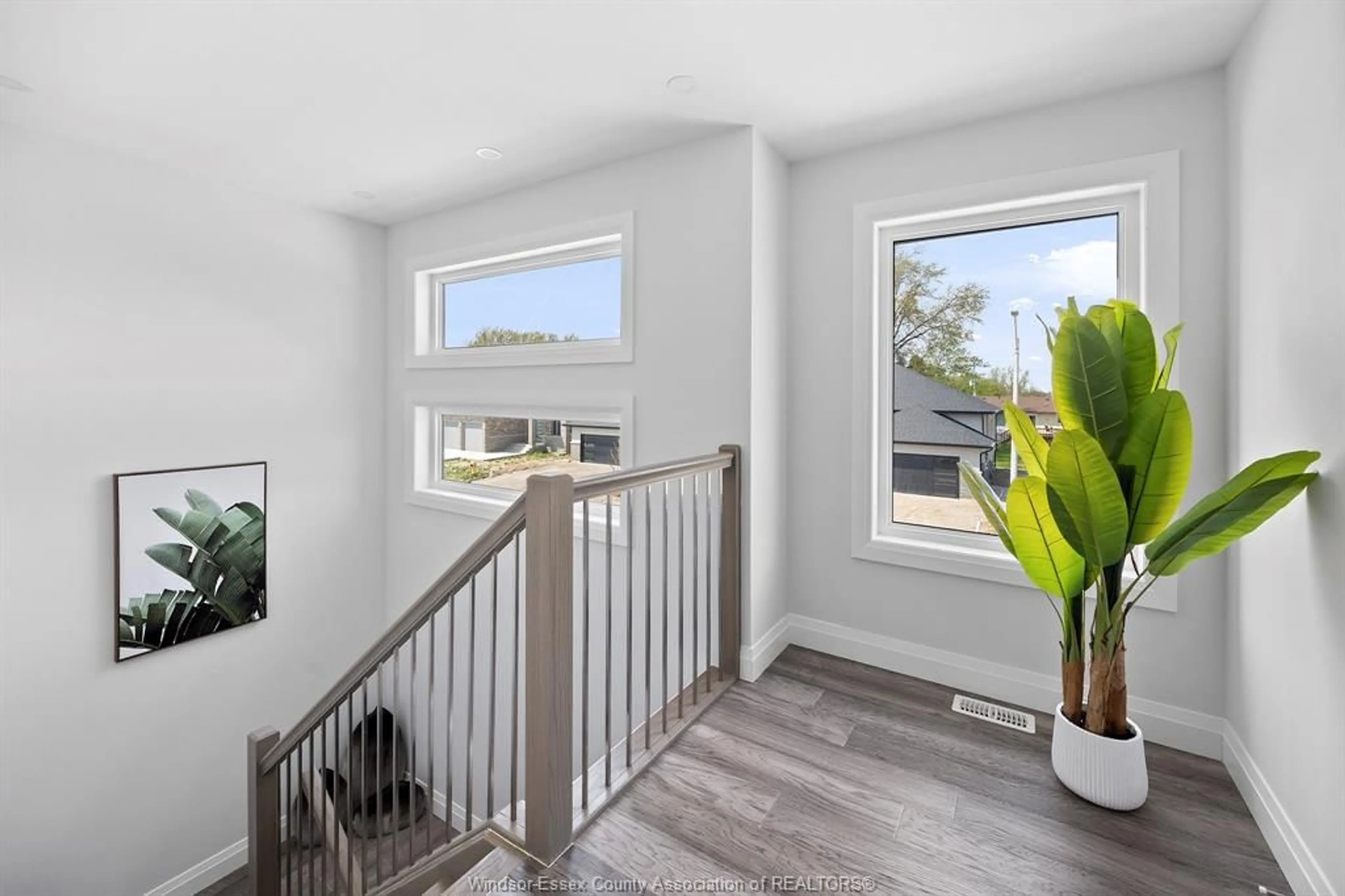 Unknown for 118 BEAR St, Essex Ontario N8M 2X5