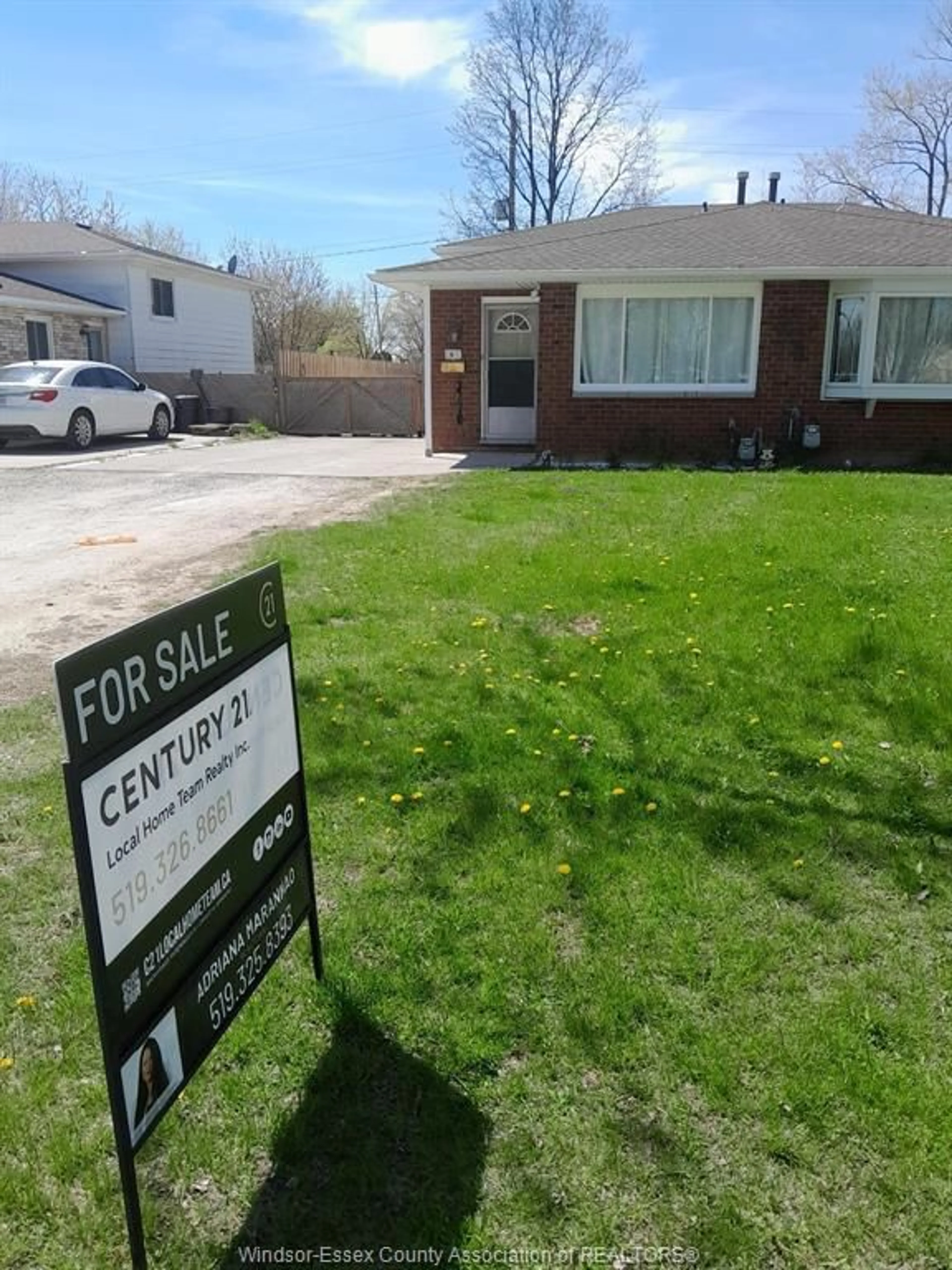 Home with brick exterior material, street for 9 Bruce, Leamington Ontario N8H 4C4