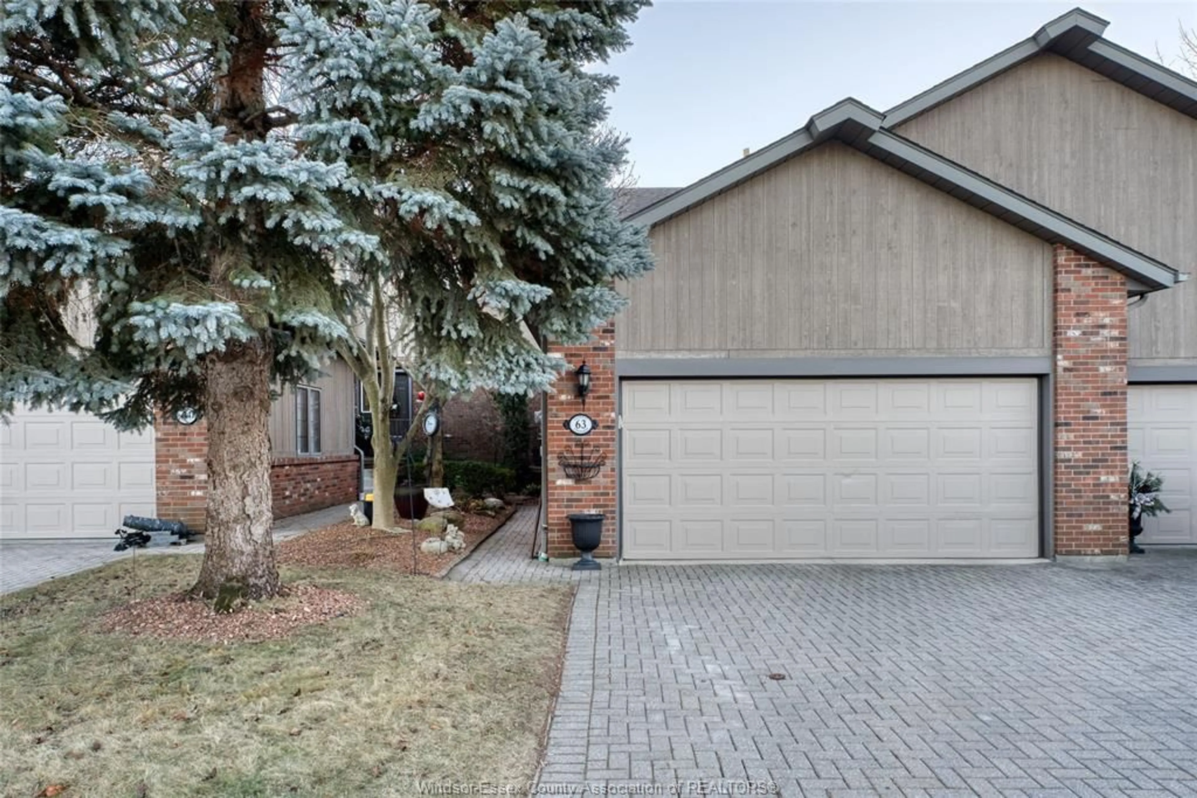 Home with brick exterior material, street for 63 FAIRWAY Cres, Amherstburg Ontario N9V 3T7