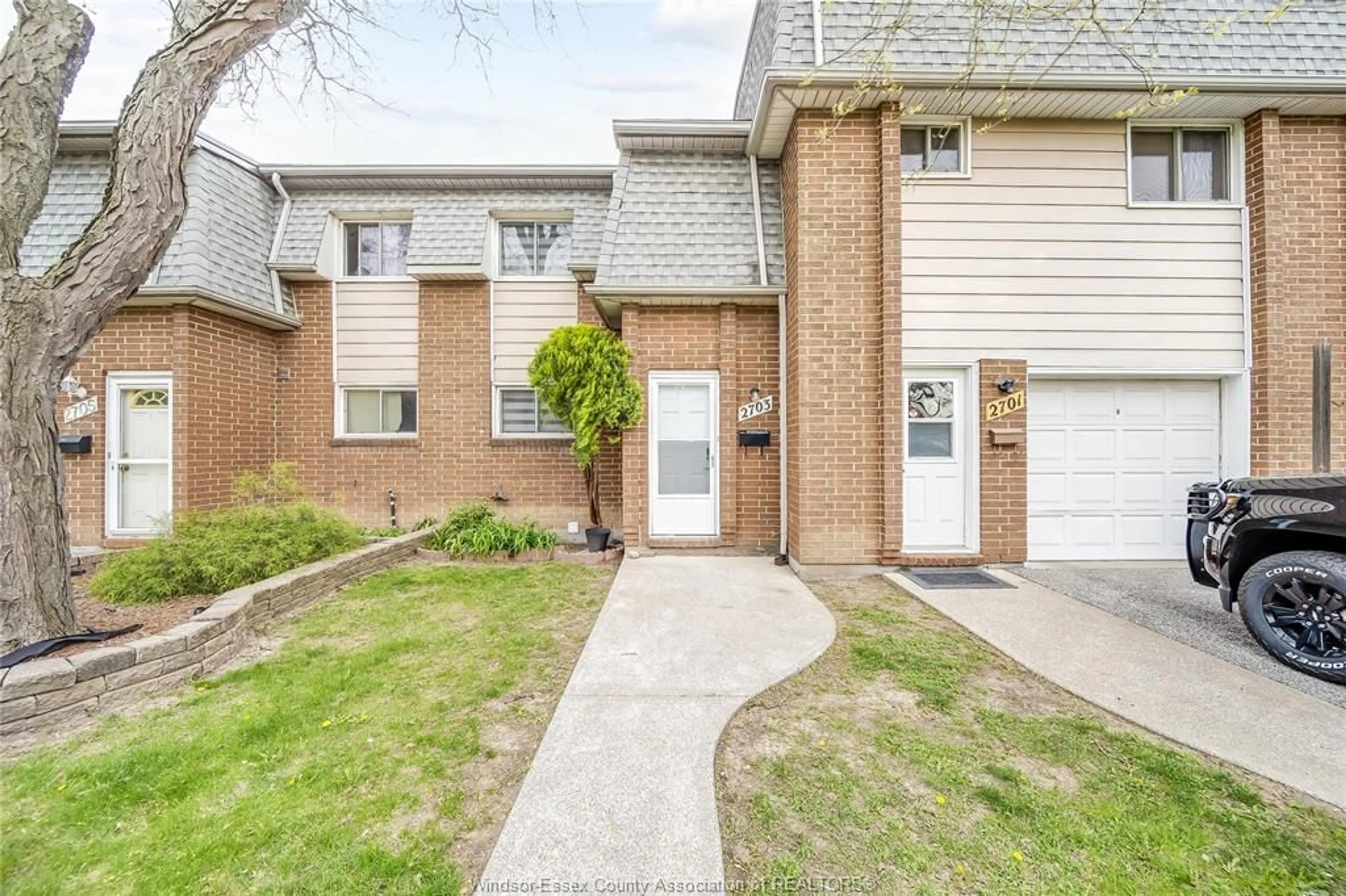 Unknown for 2703 VINE Crt #93, Windsor Ontario N8T 2X7