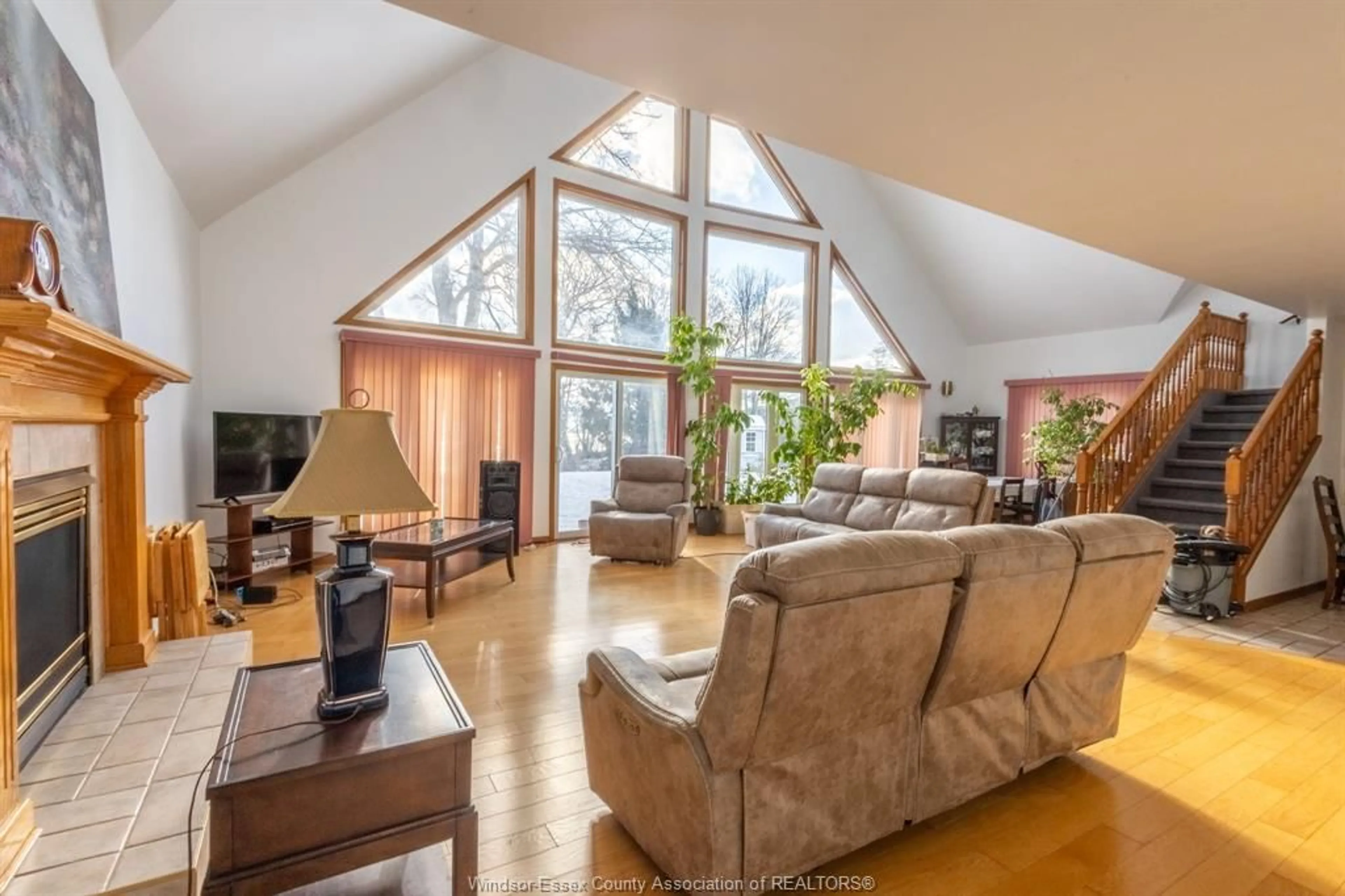 Living room with furniture, wood/laminate floor for 3280 TALBOT Trail, Wheatley Ontario N0P 2P0